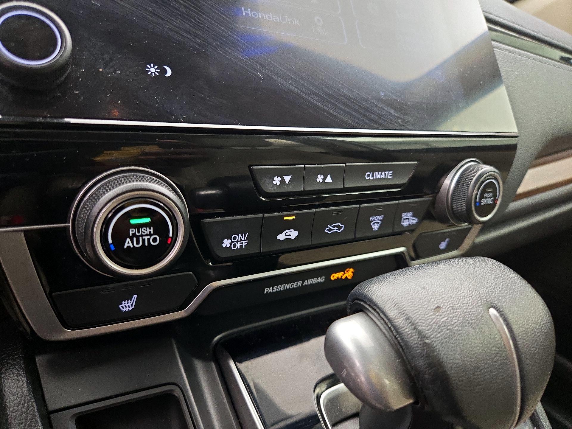 Thumbnail: 2019 Honda CR-V - 16