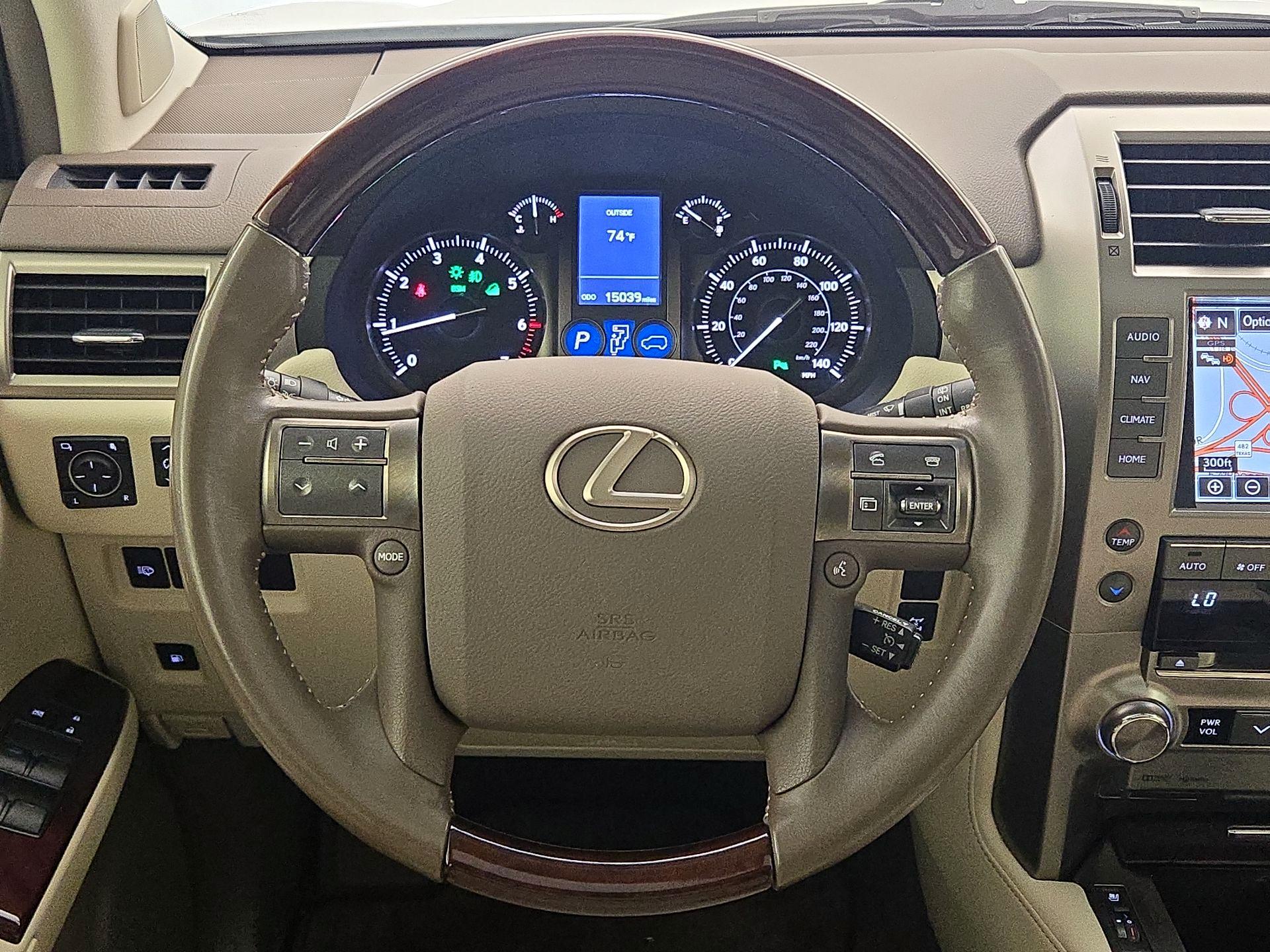Thumbnail: 2015 Lexus GX - 10