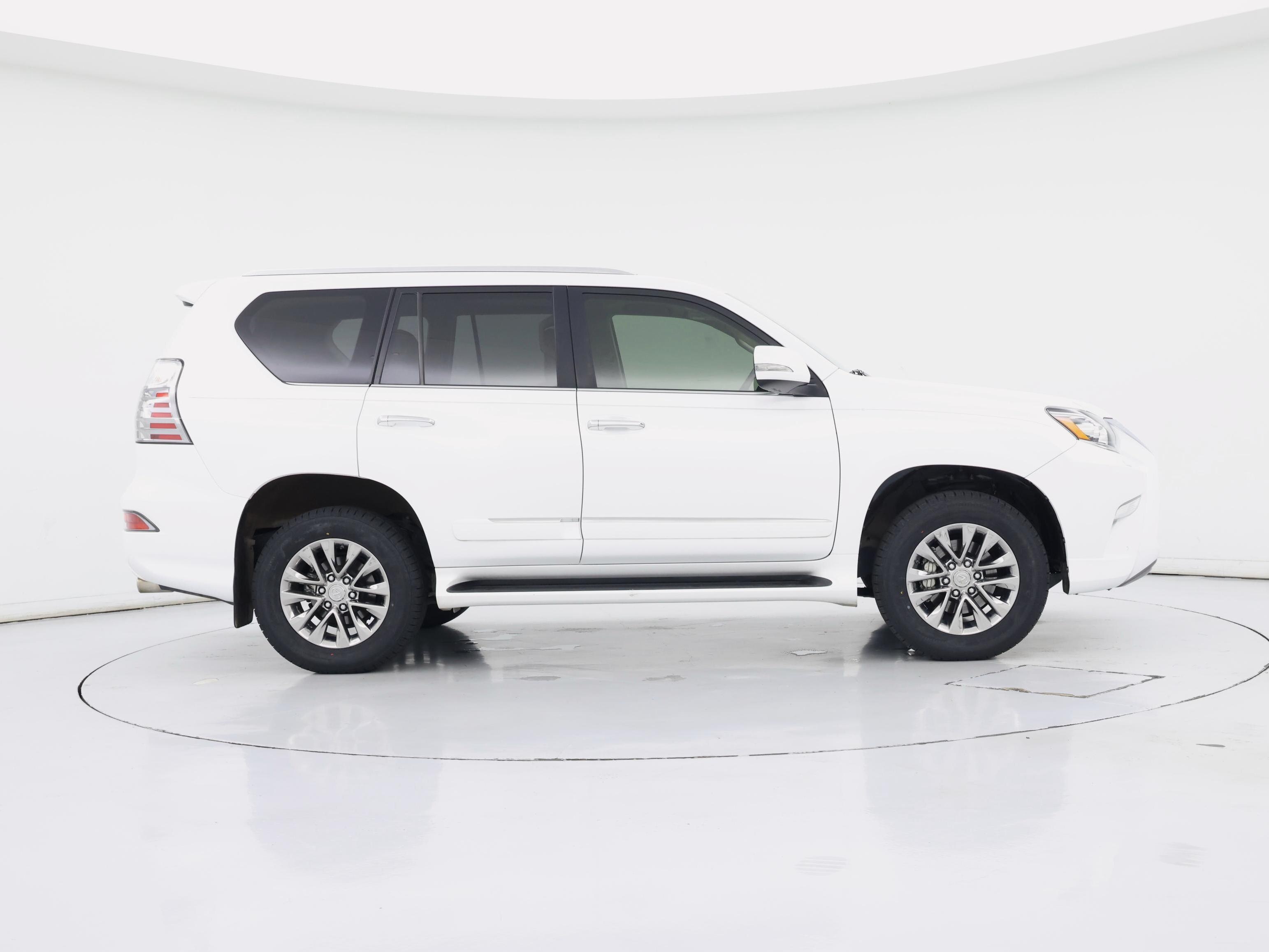 Thumbnail: 2015 Lexus GX - 7