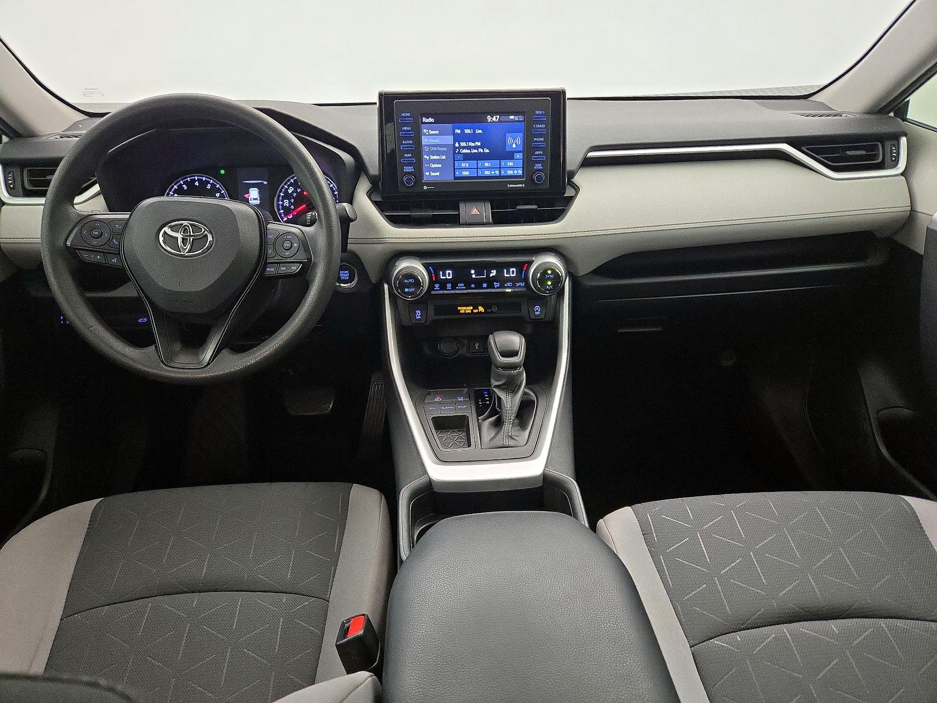Thumbnail: 2021 Toyota RAV4 - 9