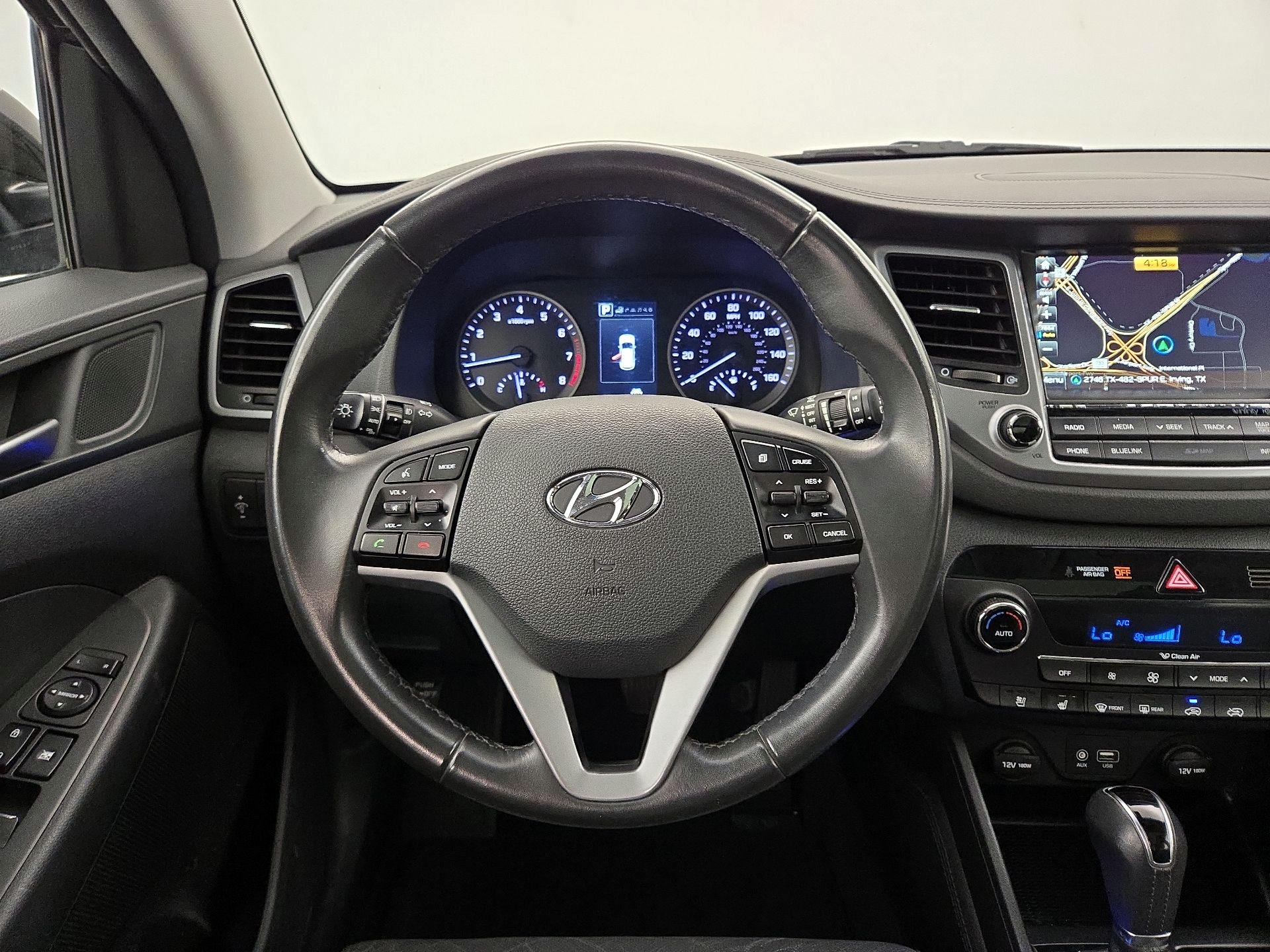 Thumbnail: 2017 Hyundai Tucson - 10
