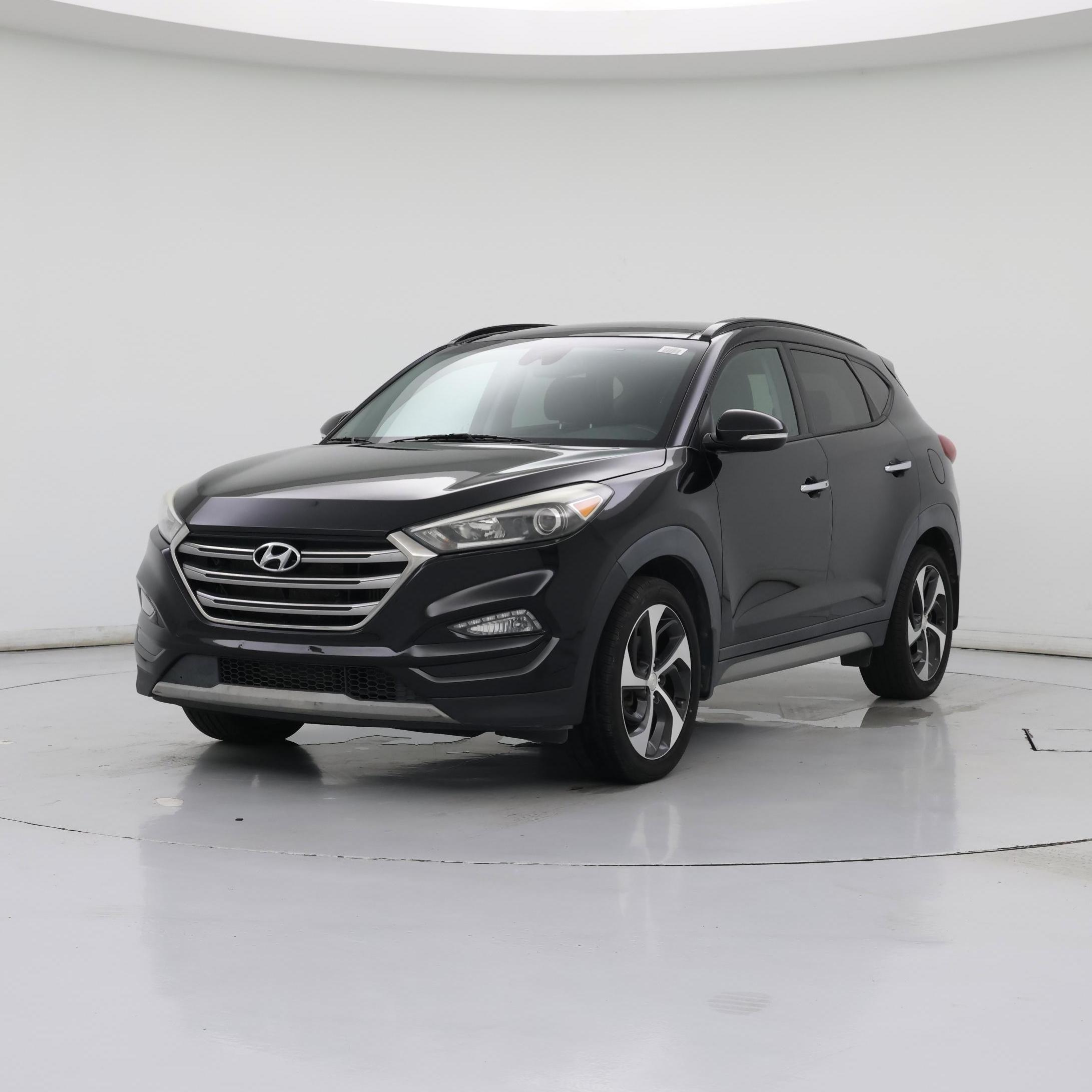 Thumbnail: 2017 Hyundai Tucson - 4