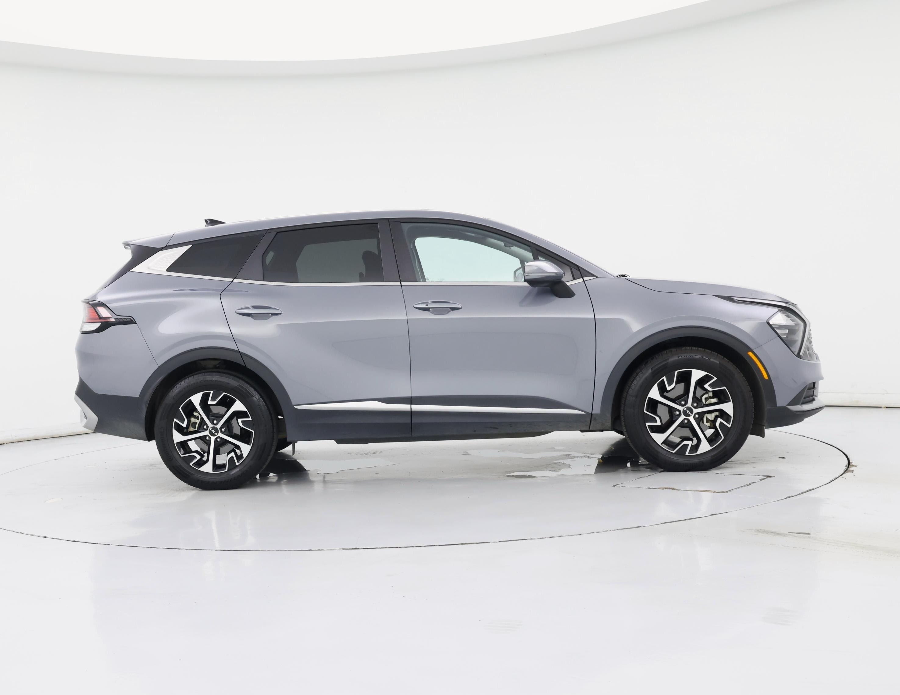 Thumbnail: 2023 Kia Sportage - 7