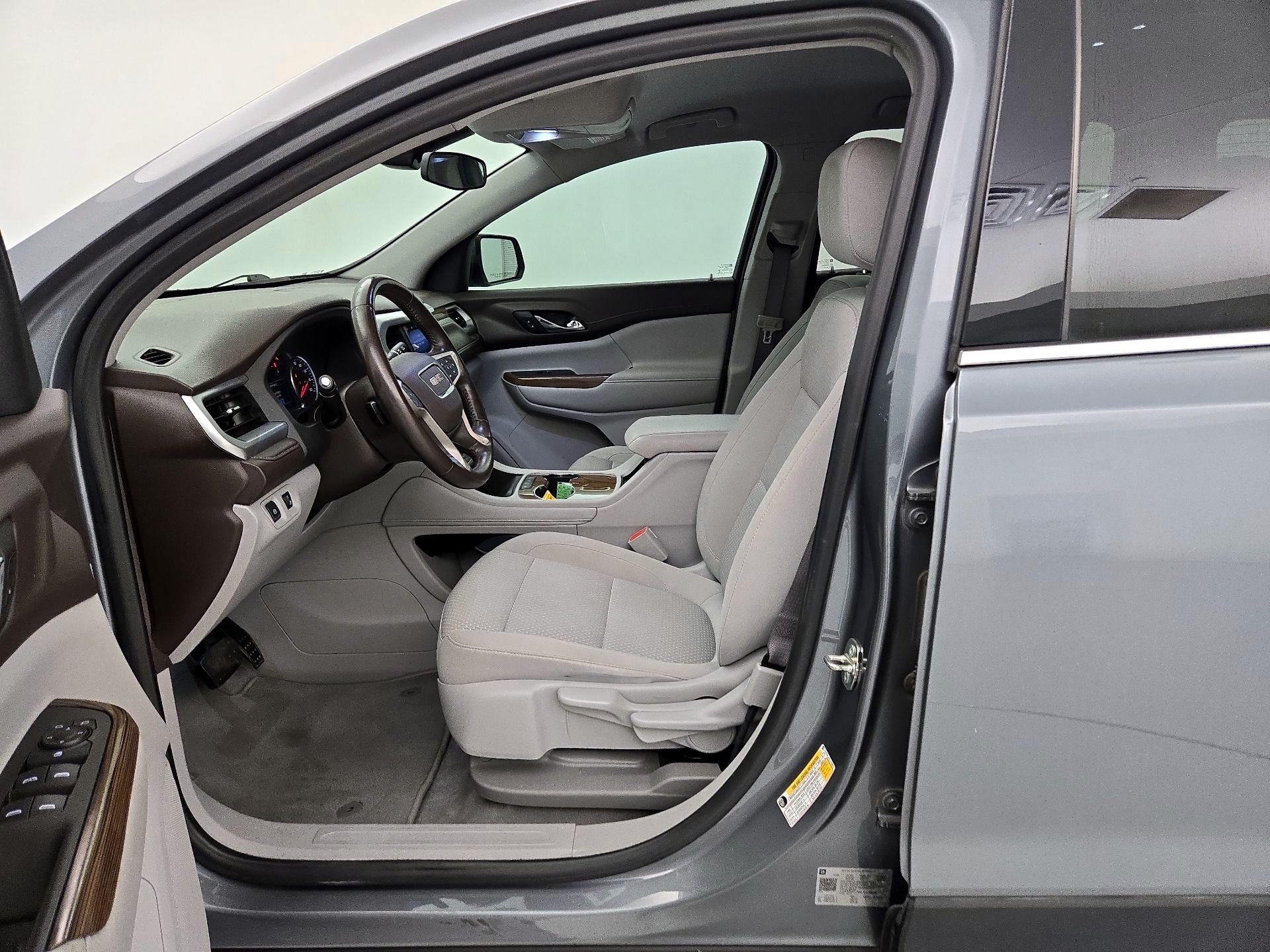 Thumbnail: 2020 GMC Acadia - 11