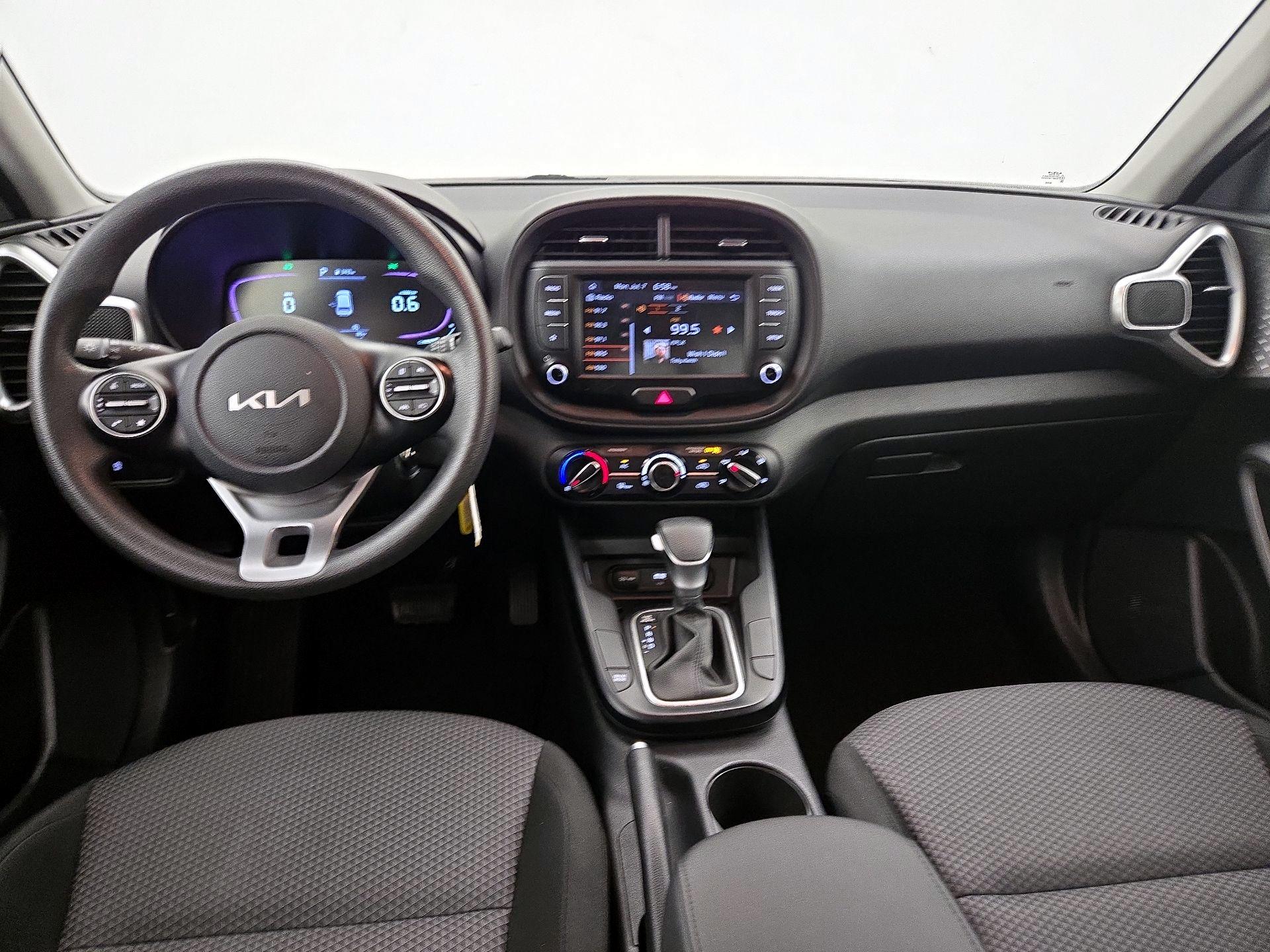 Thumbnail: 2023 Kia Soul - 9