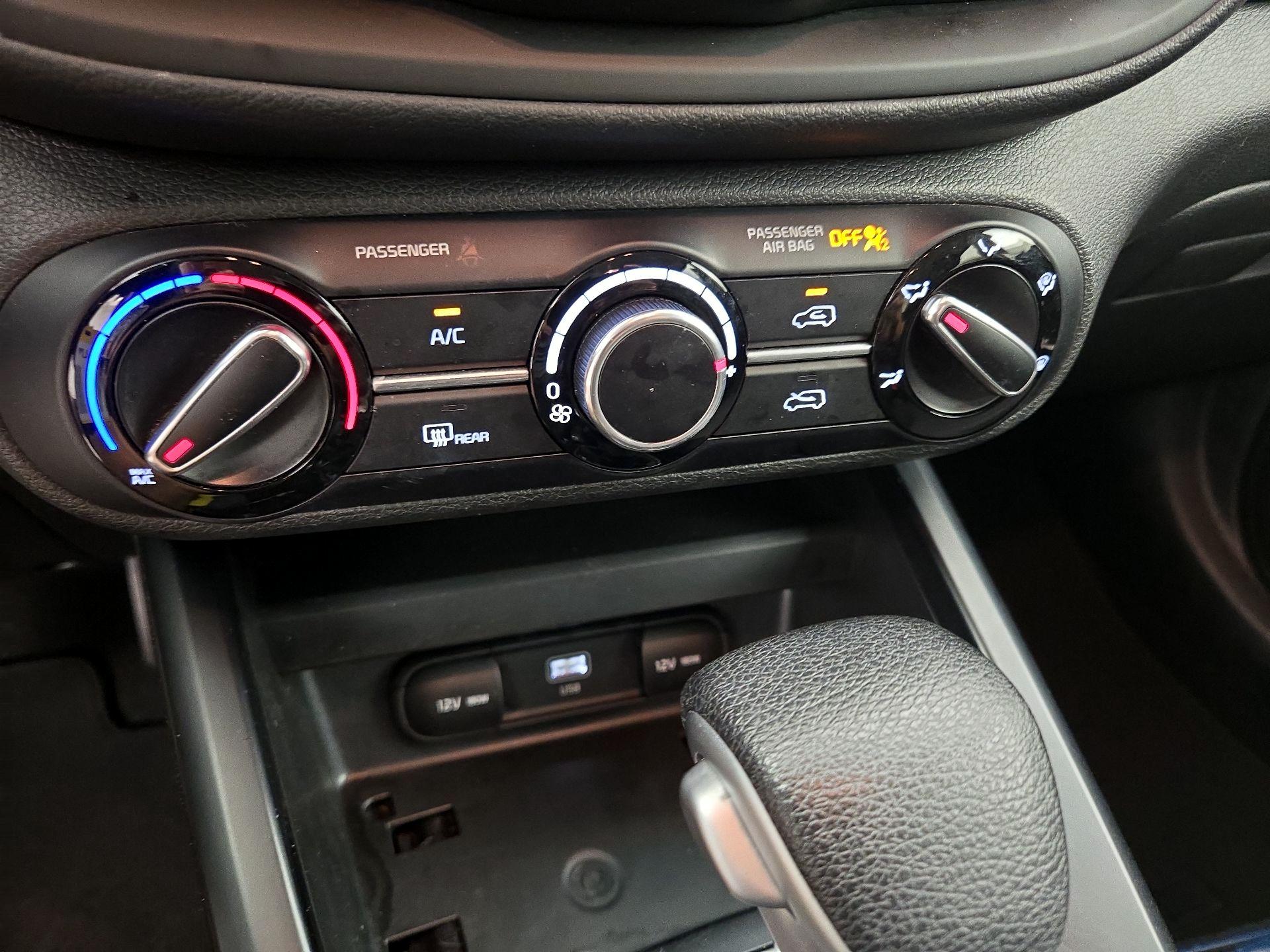 Thumbnail: 2023 Kia Soul - 16