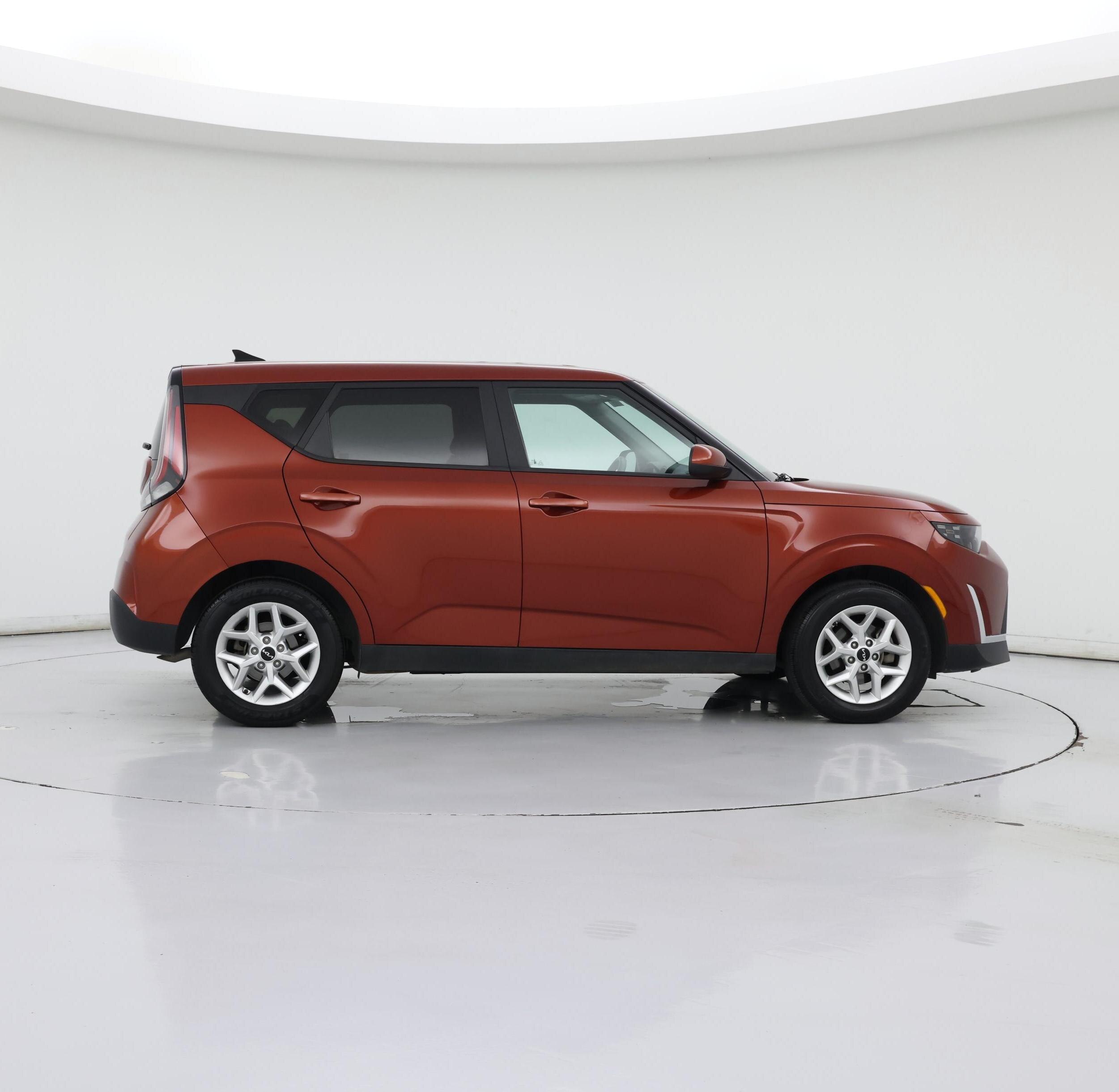 Thumbnail: 2023 Kia Soul - 7