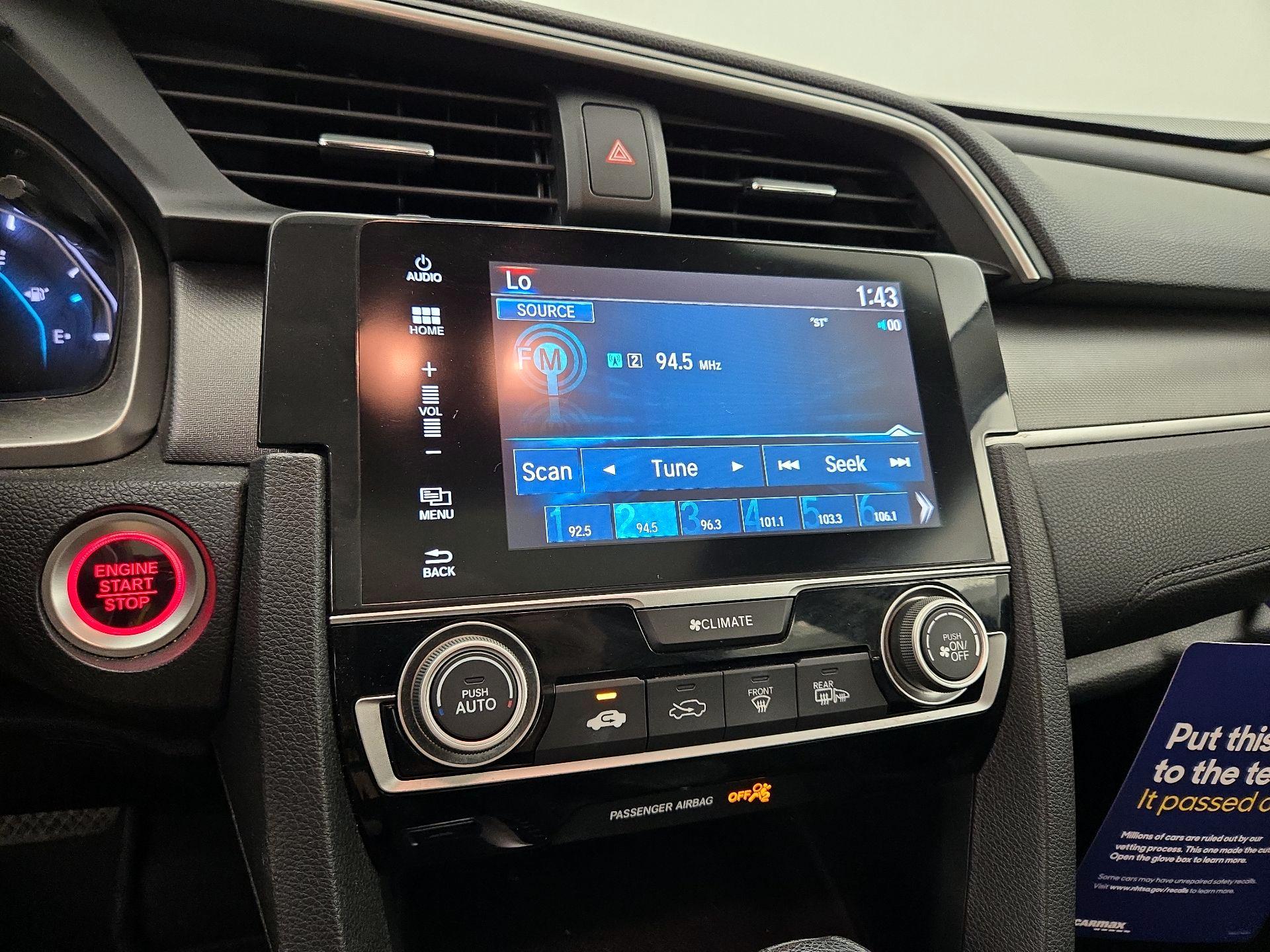 Thumbnail: 2016 Honda Civic - 15