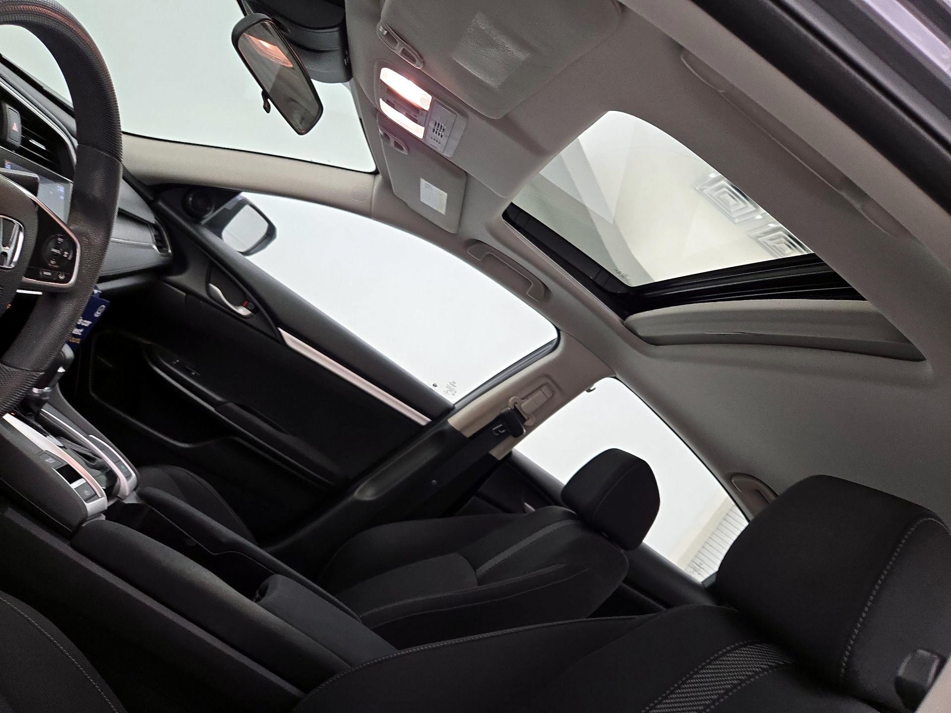 Thumbnail: 2016 Honda Civic - 19