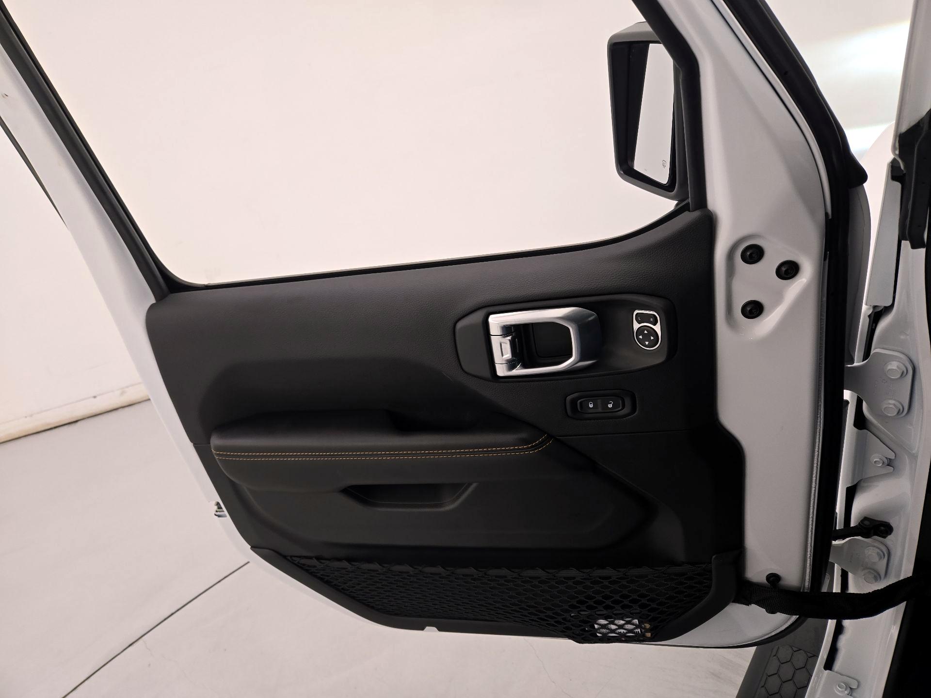 Thumbnail: 2024 Jeep Wrangler - 12