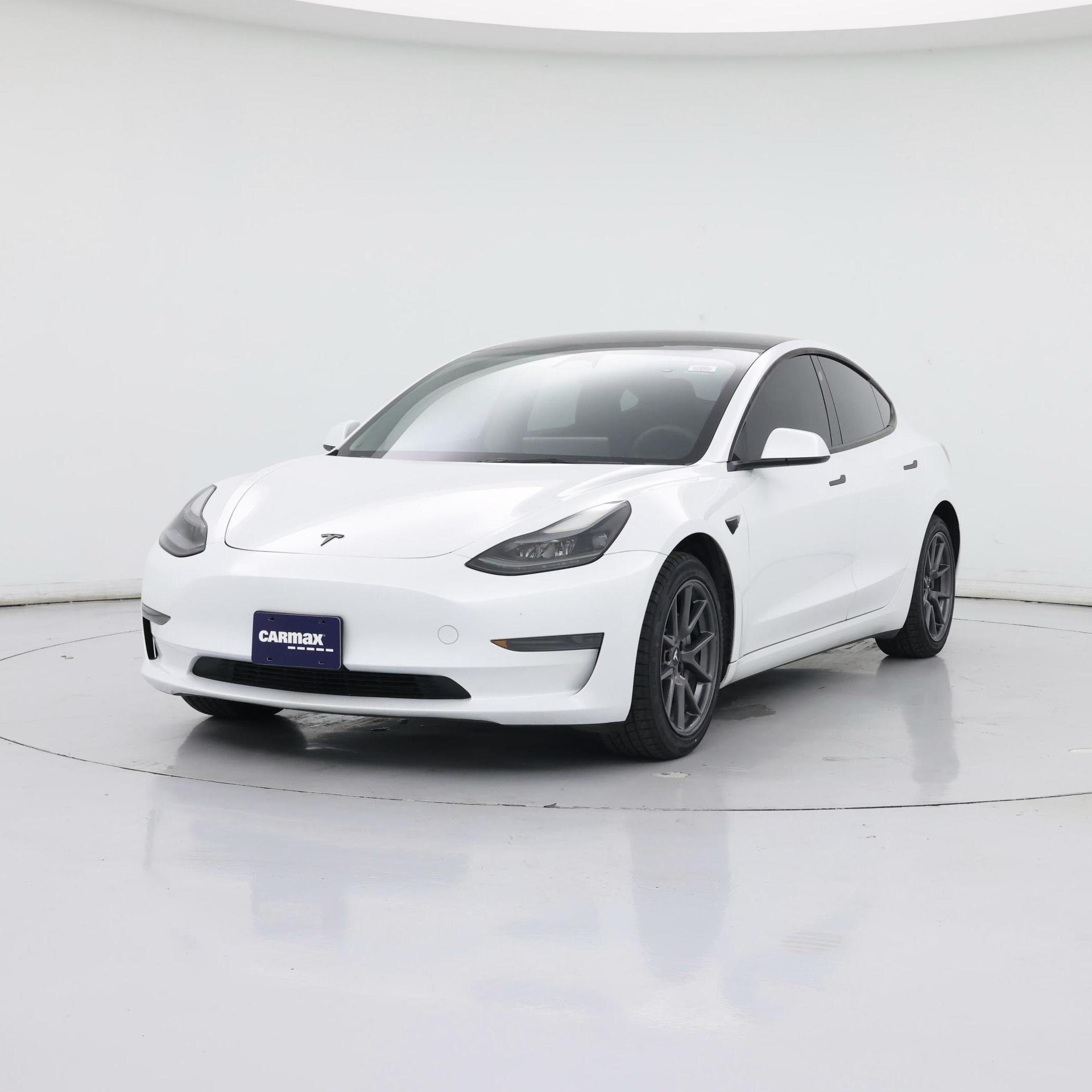 Thumbnail: 2023 Tesla Model 3 - 4