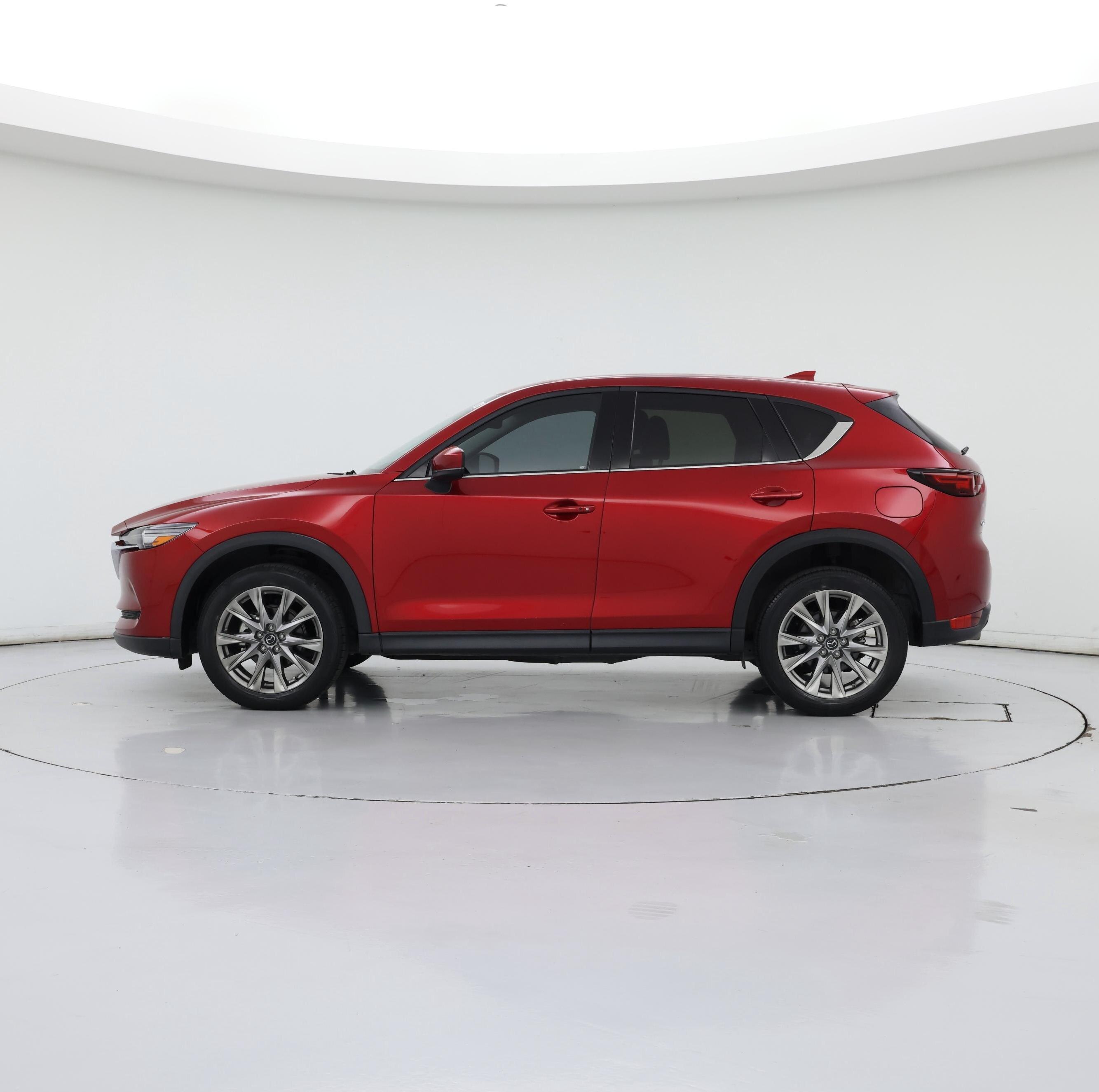 Thumbnail: 2021 Mazda CX-5 - 3