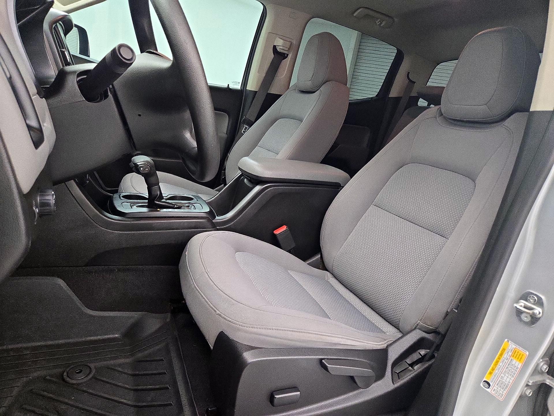 Thumbnail: 2019 Chevrolet Colorado - 11