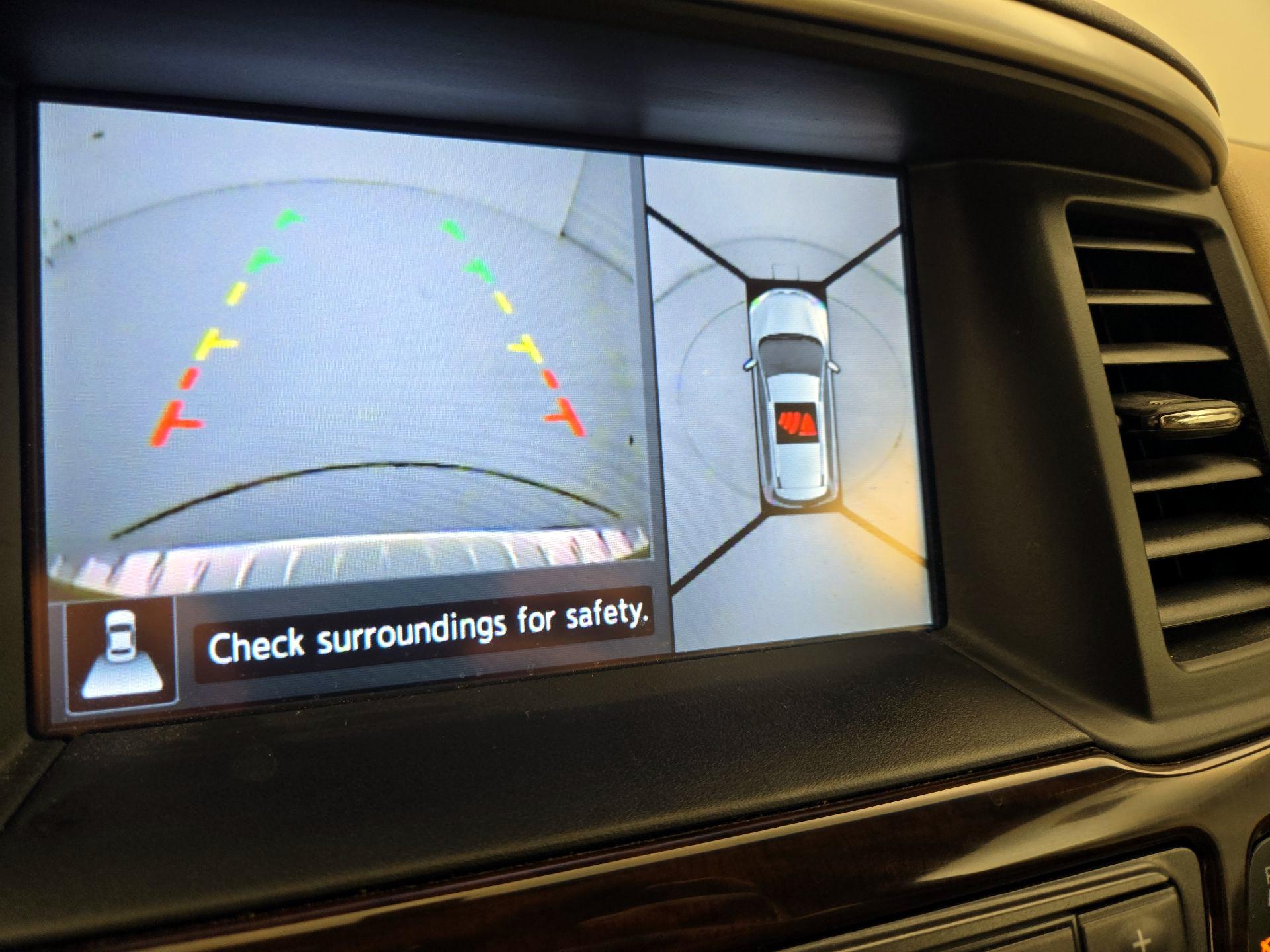 Thumbnail: 2014 Nissan Pathfinder - 15