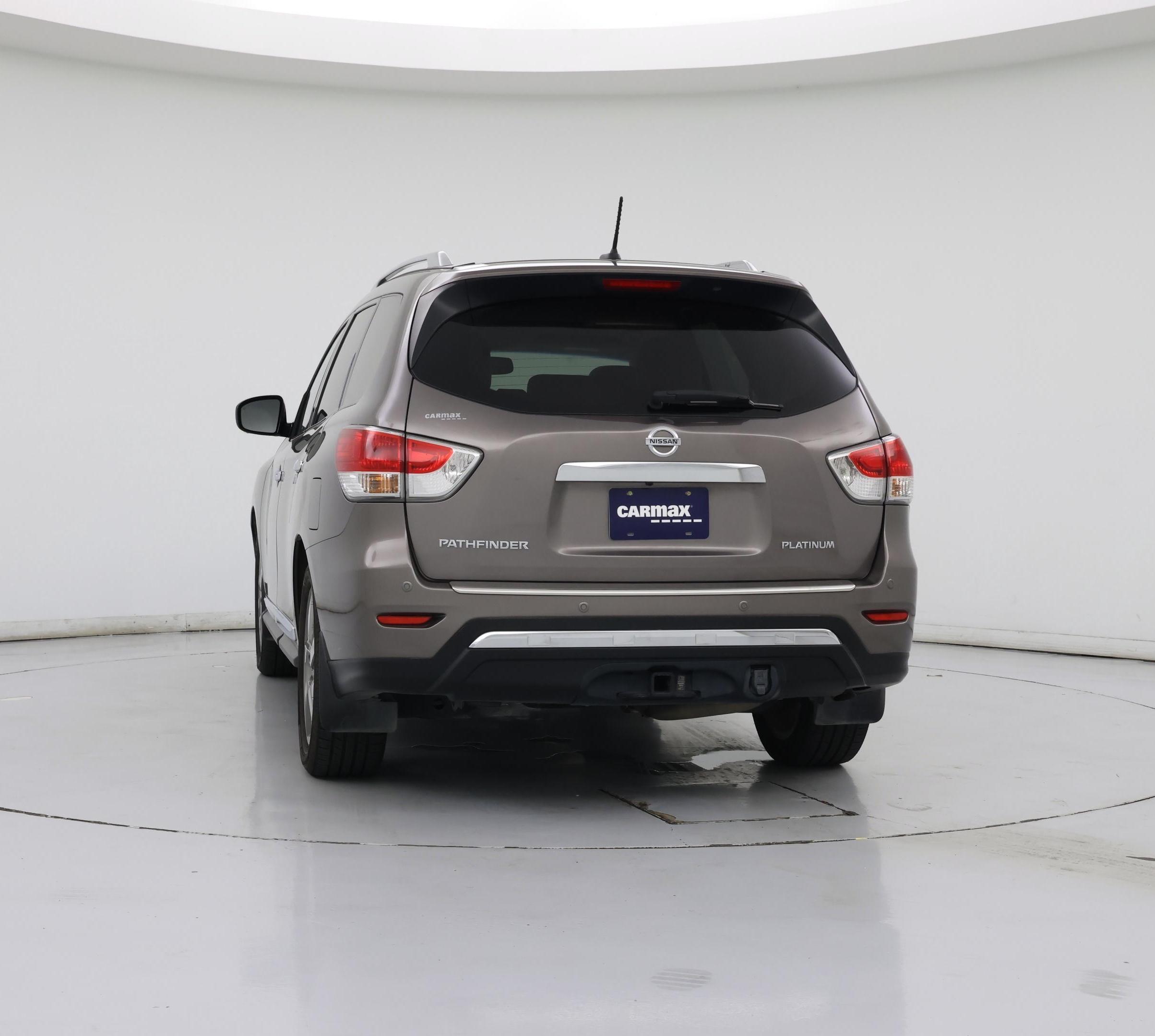 Thumbnail: 2014 Nissan Pathfinder - 6