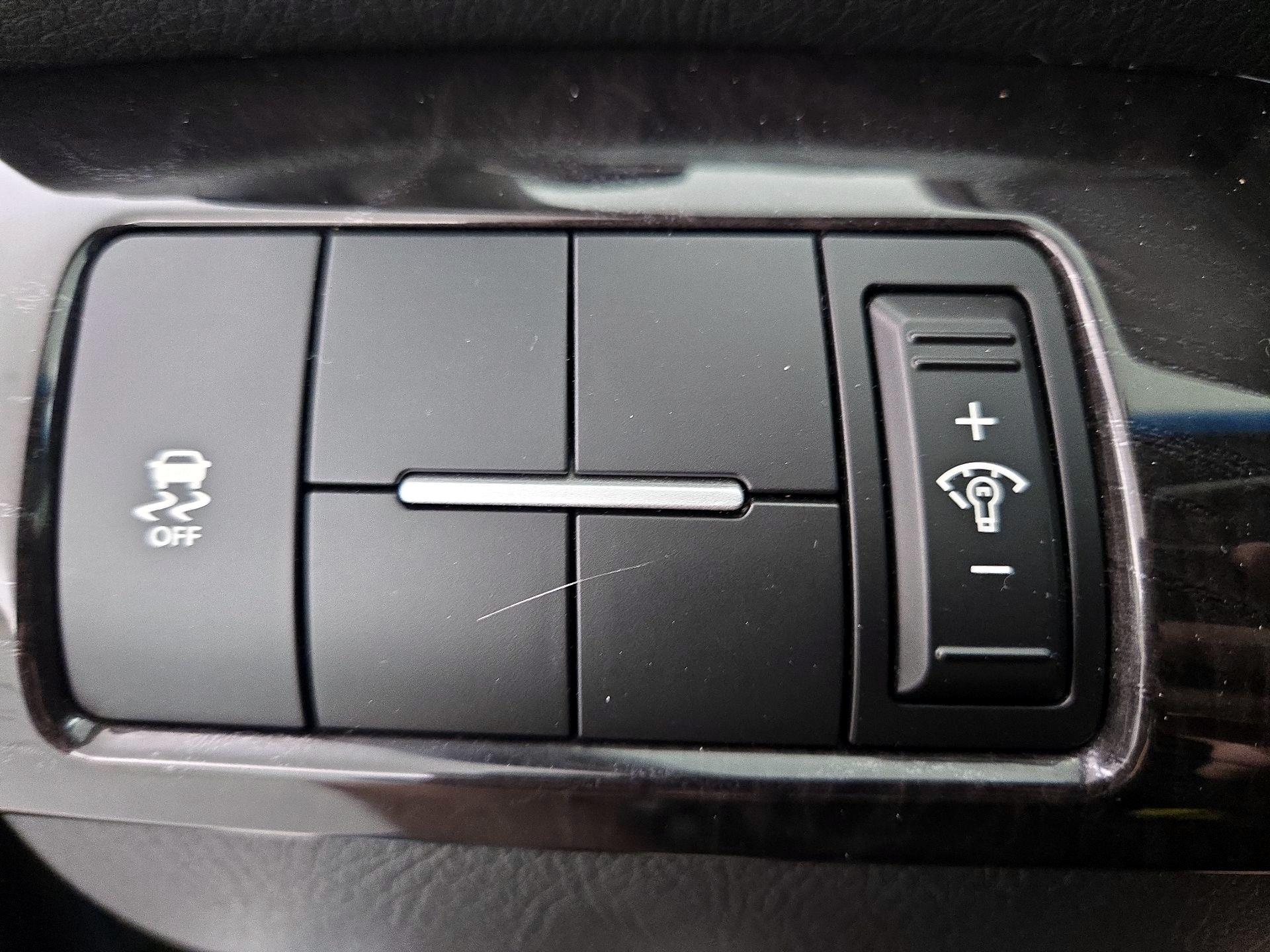 Thumbnail: 2015 Kia Sorento - 13