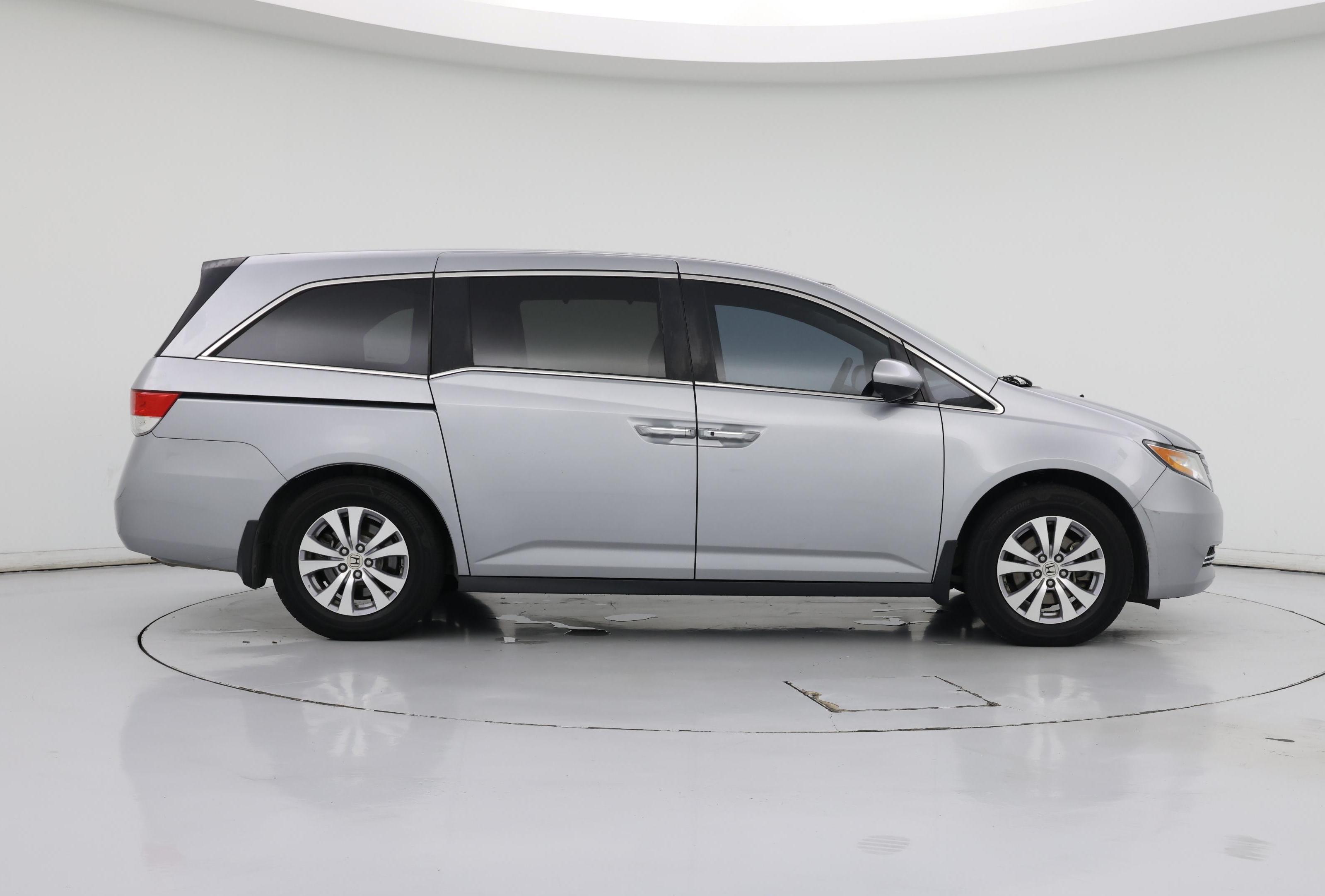 Thumbnail: 2017 Honda Odyssey - 7