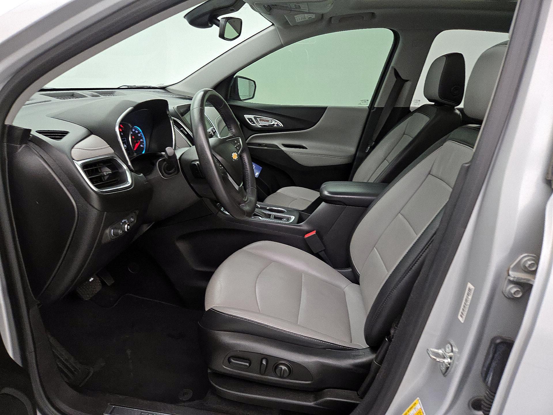 Thumbnail: 2018 Chevrolet Equinox - 11