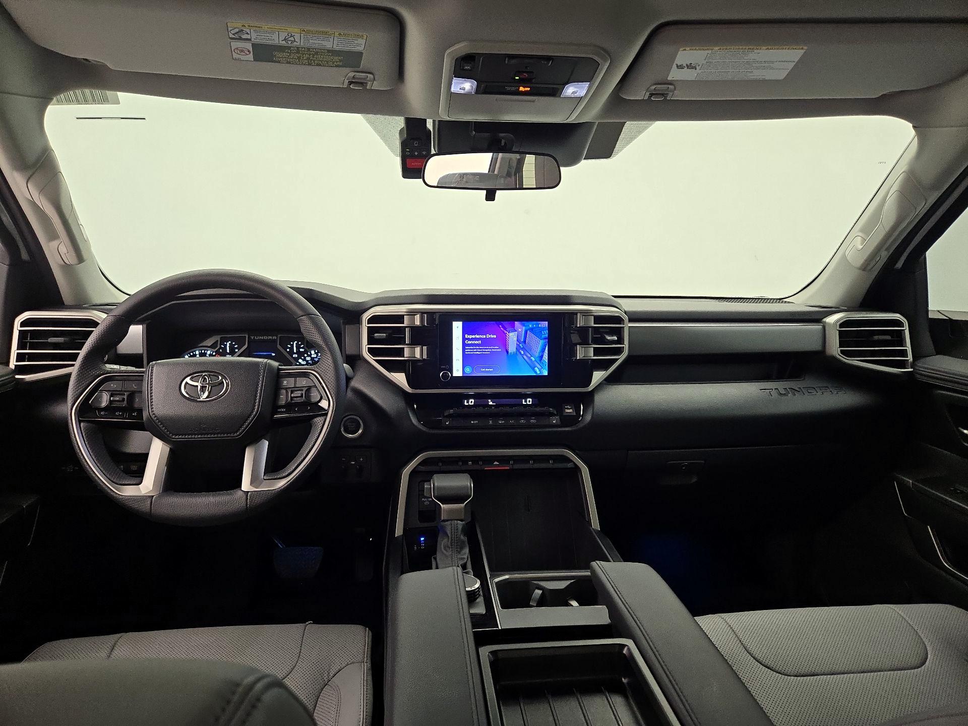 Thumbnail: 2024 Toyota Tundra - 9