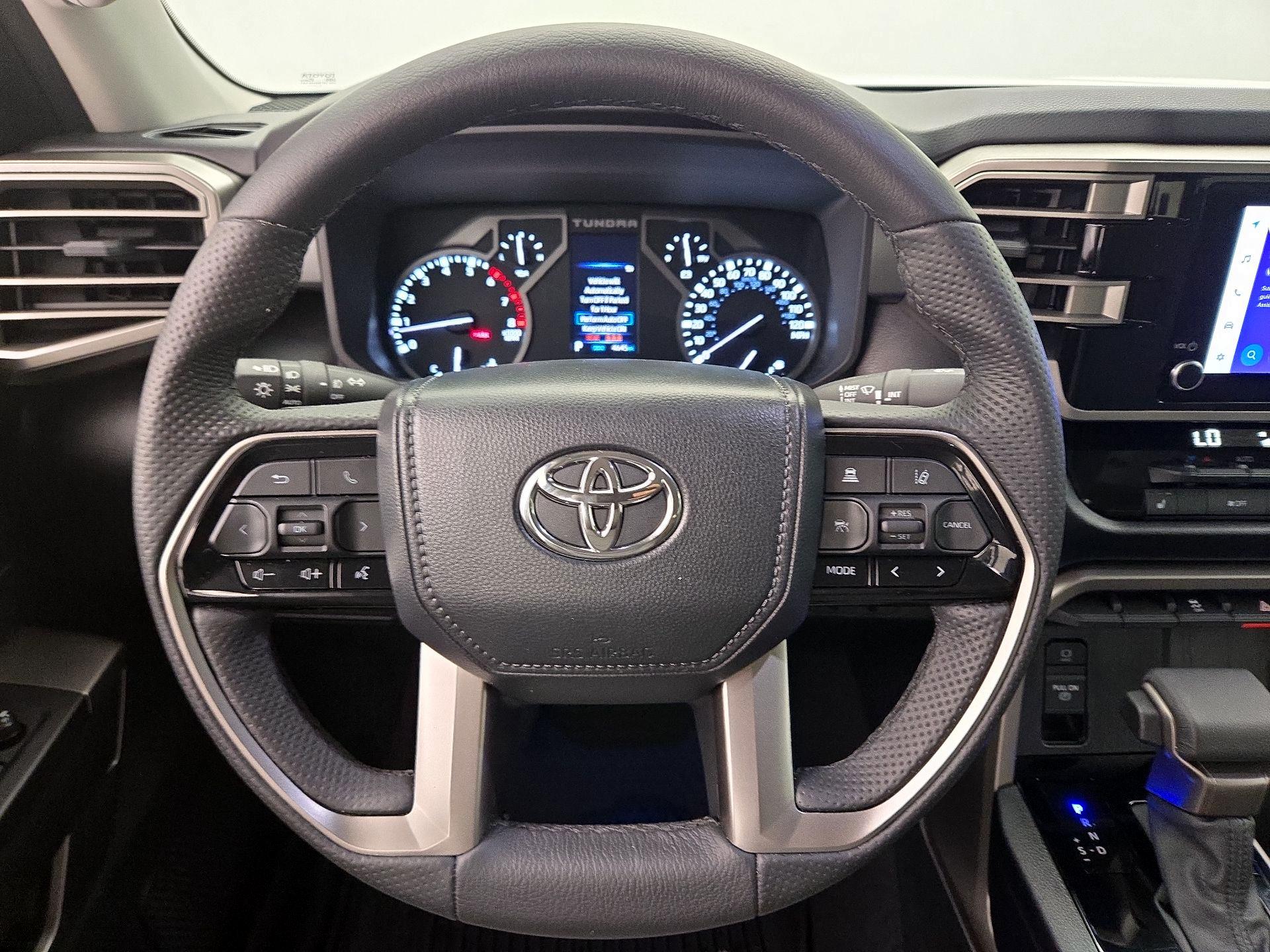 Thumbnail: 2024 Toyota Tundra - 10