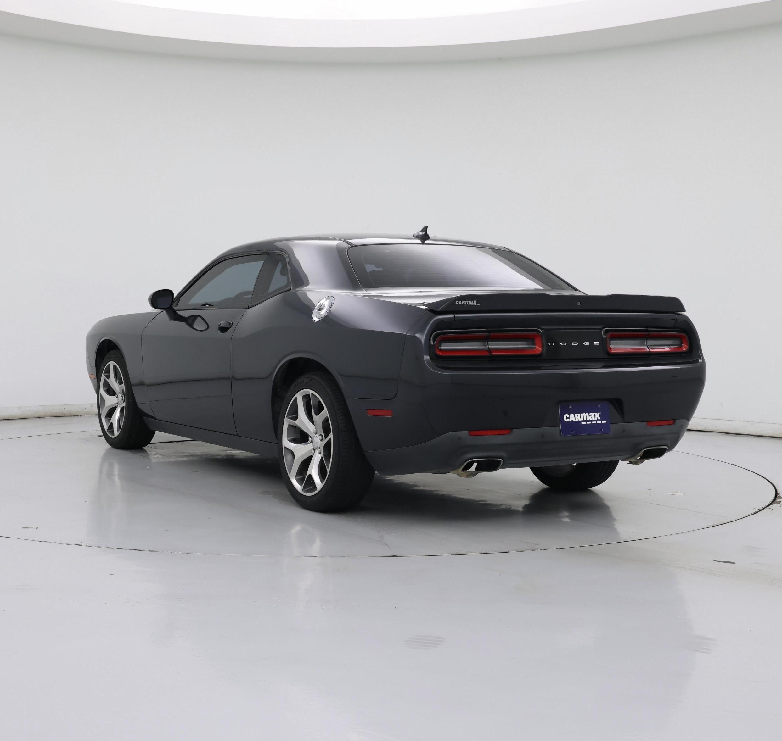 Thumbnail: 2016 Dodge Challenger - 2