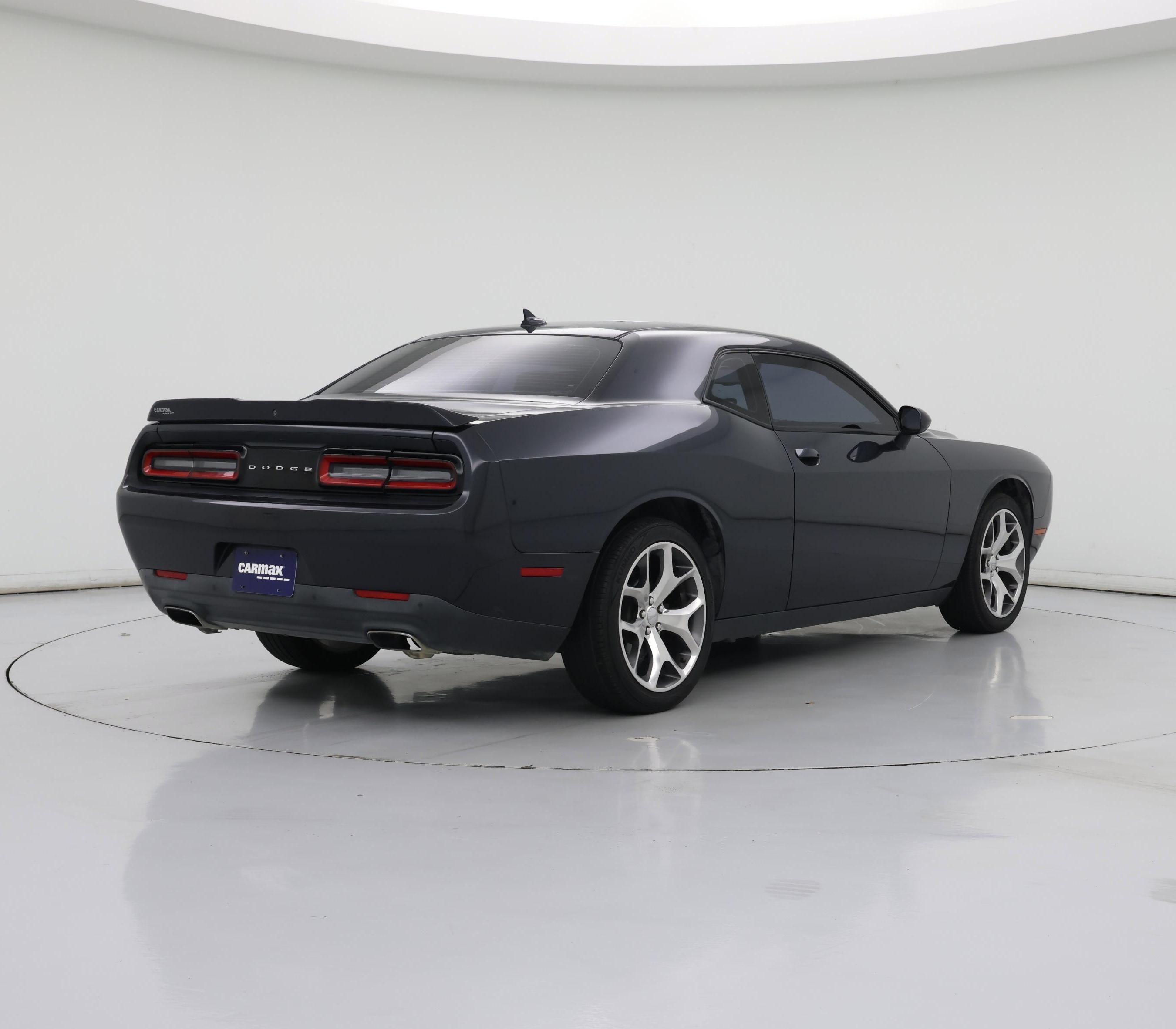 Thumbnail: 2016 Dodge Challenger - 8