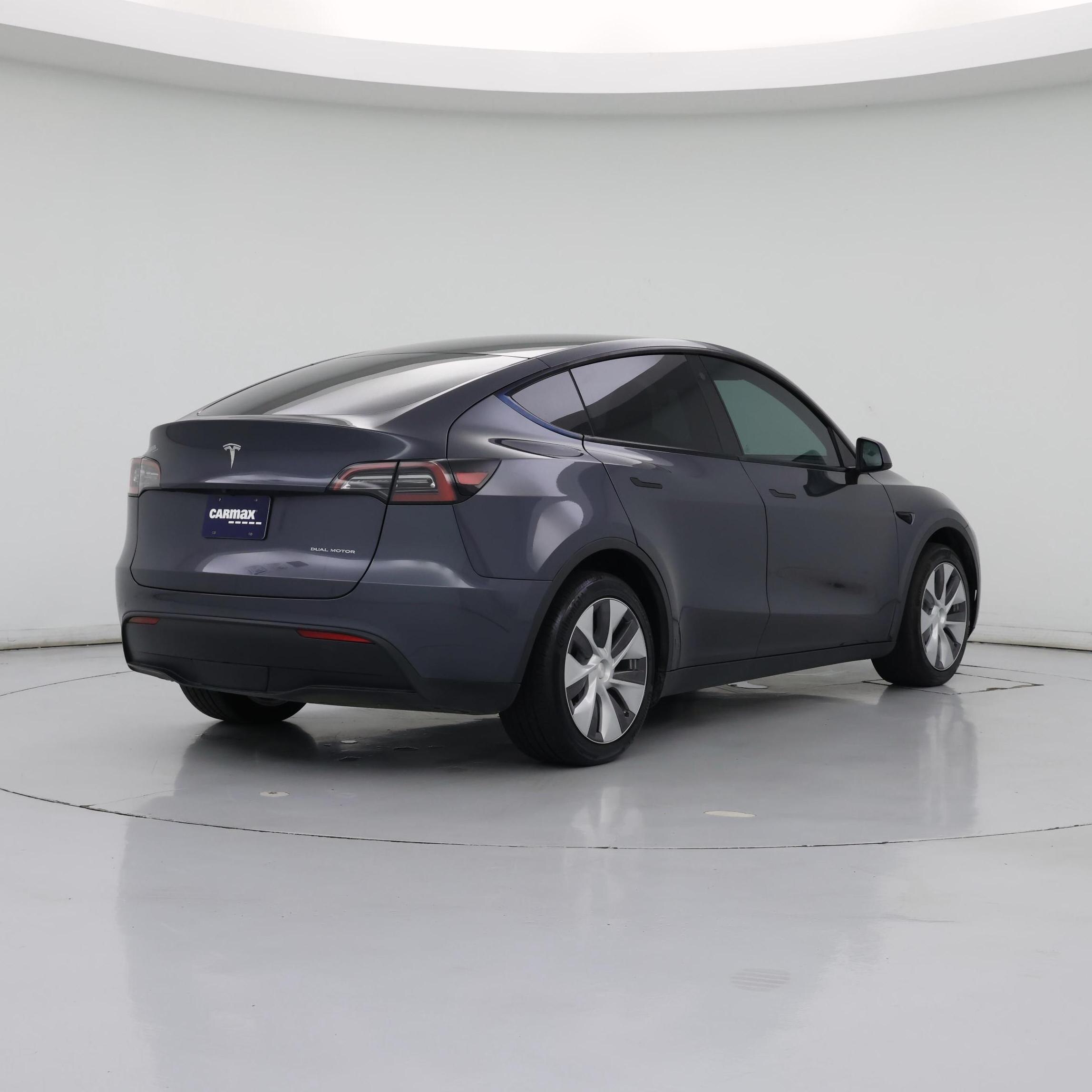 Thumbnail: 2022 Tesla Model Y - 8