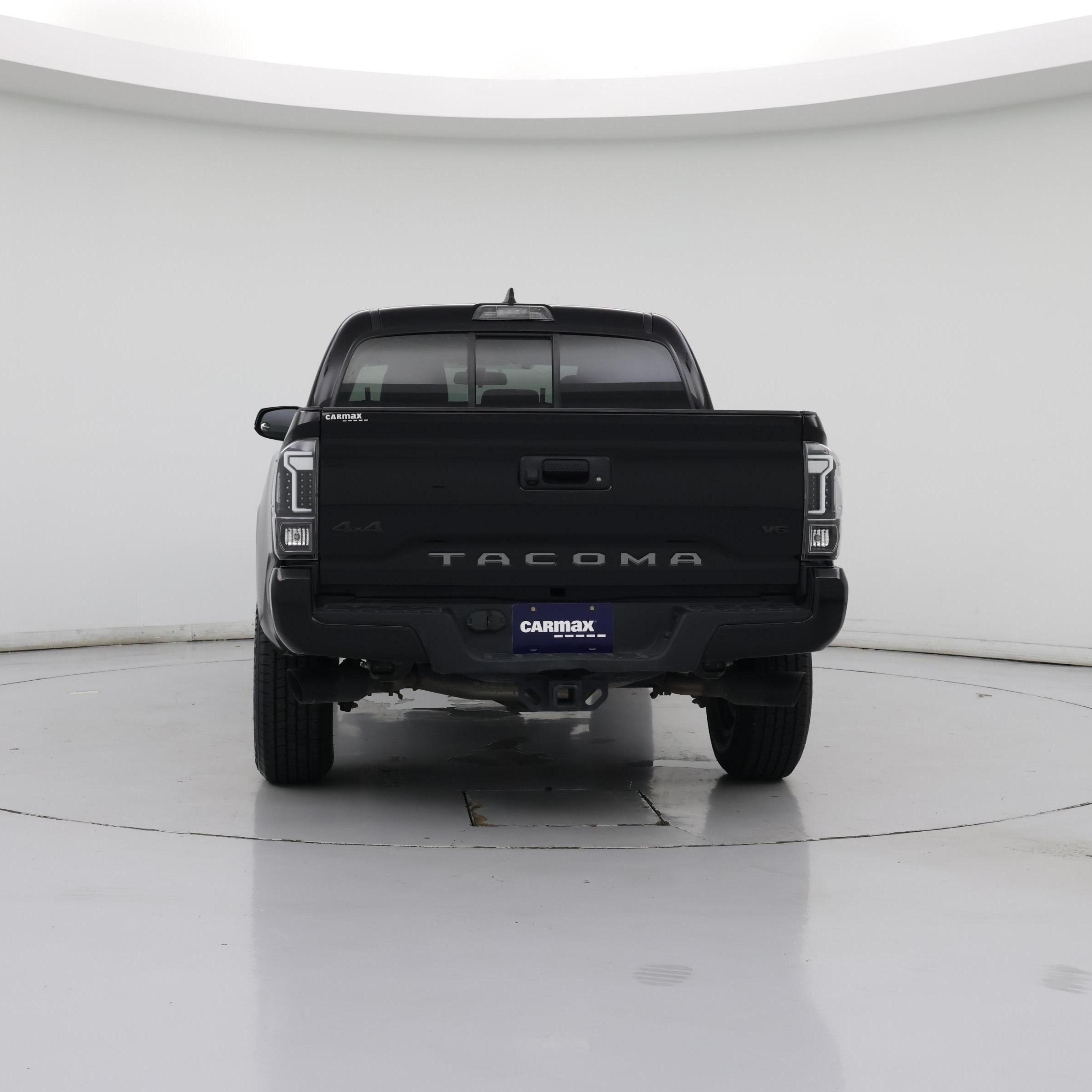 Thumbnail: 2017 Toyota Tacoma - 6