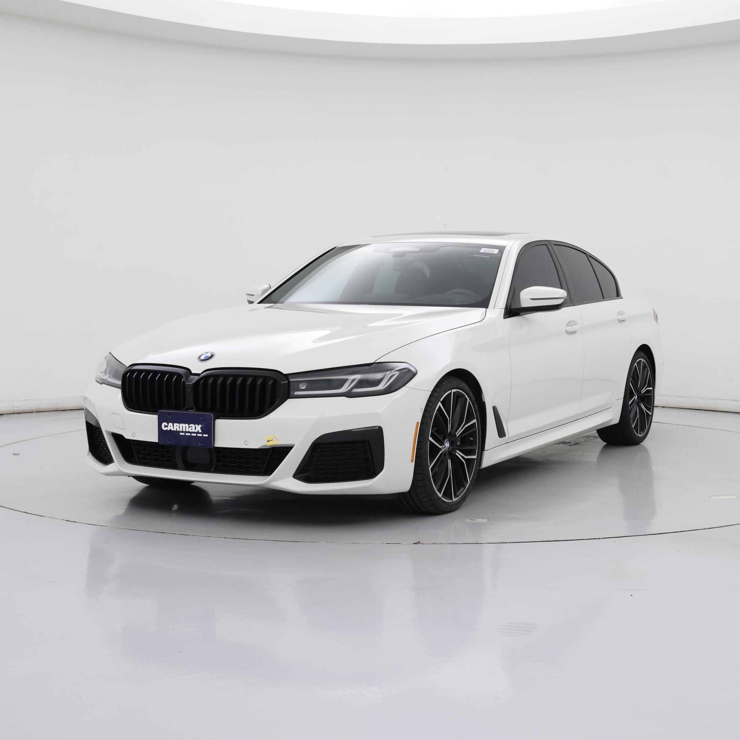 Thumbnail: 2021 BMW 5 Series - 4
