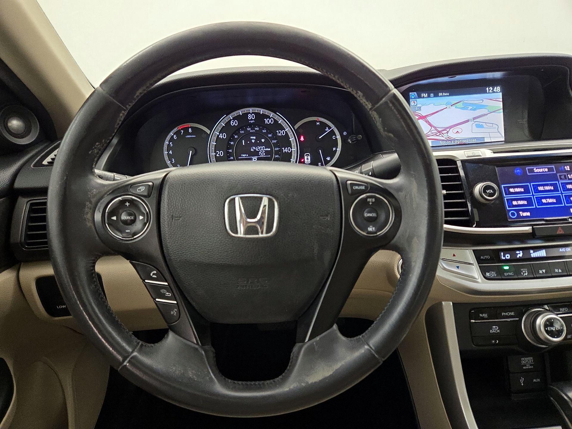 Thumbnail: 2013 Honda Accord - 10