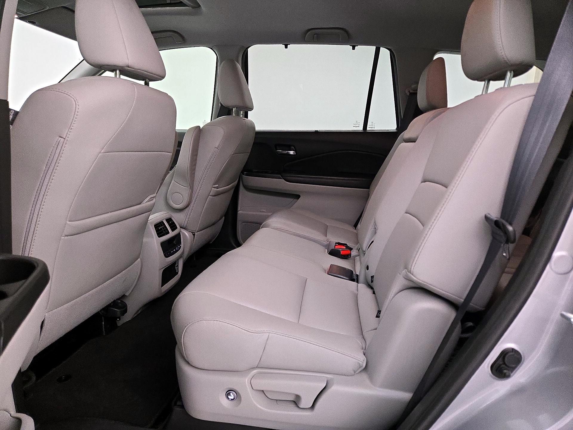 Thumbnail: 2021 Honda Pilot - 20