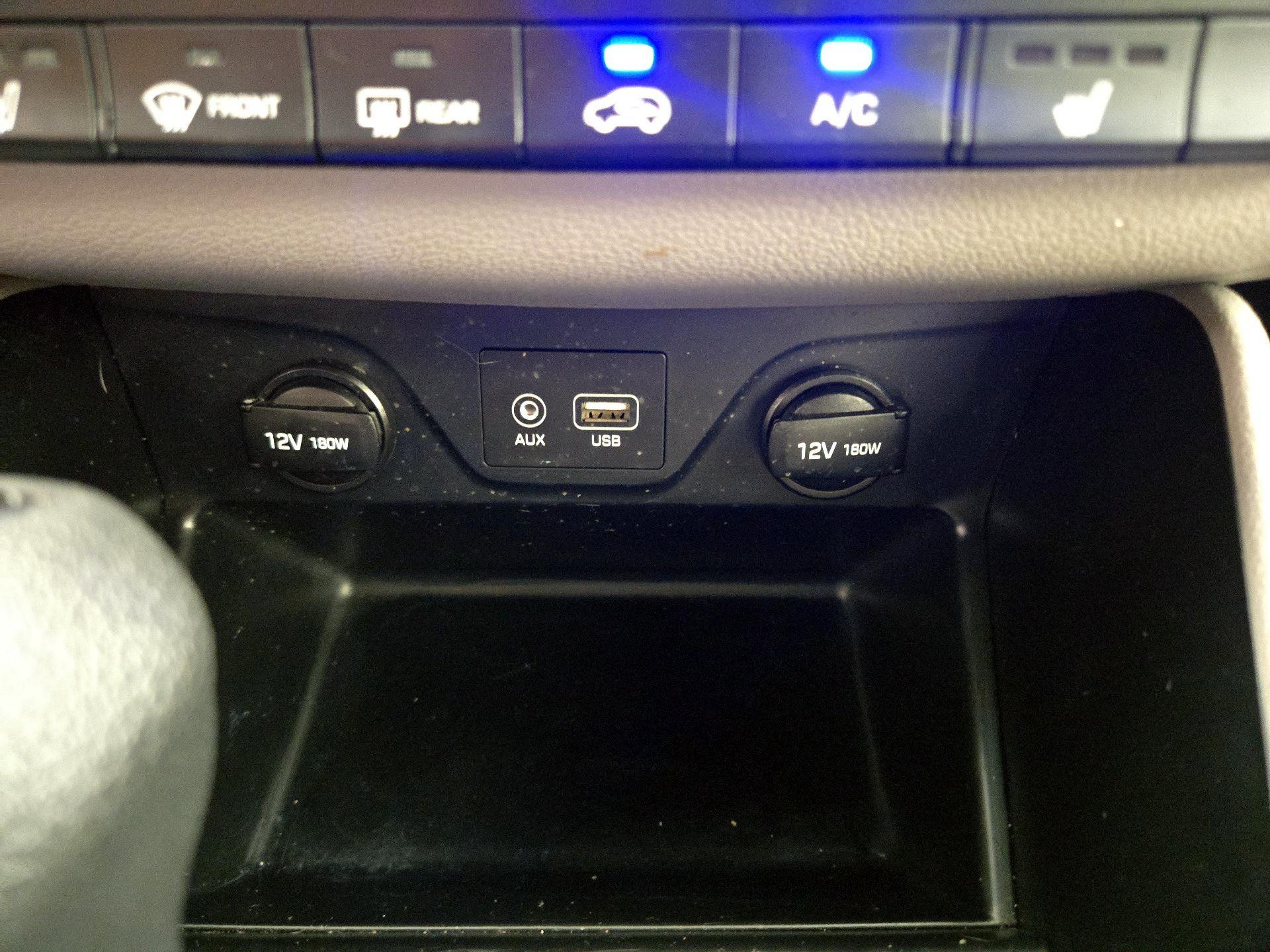 Thumbnail: 2018 Hyundai Tucson - 18