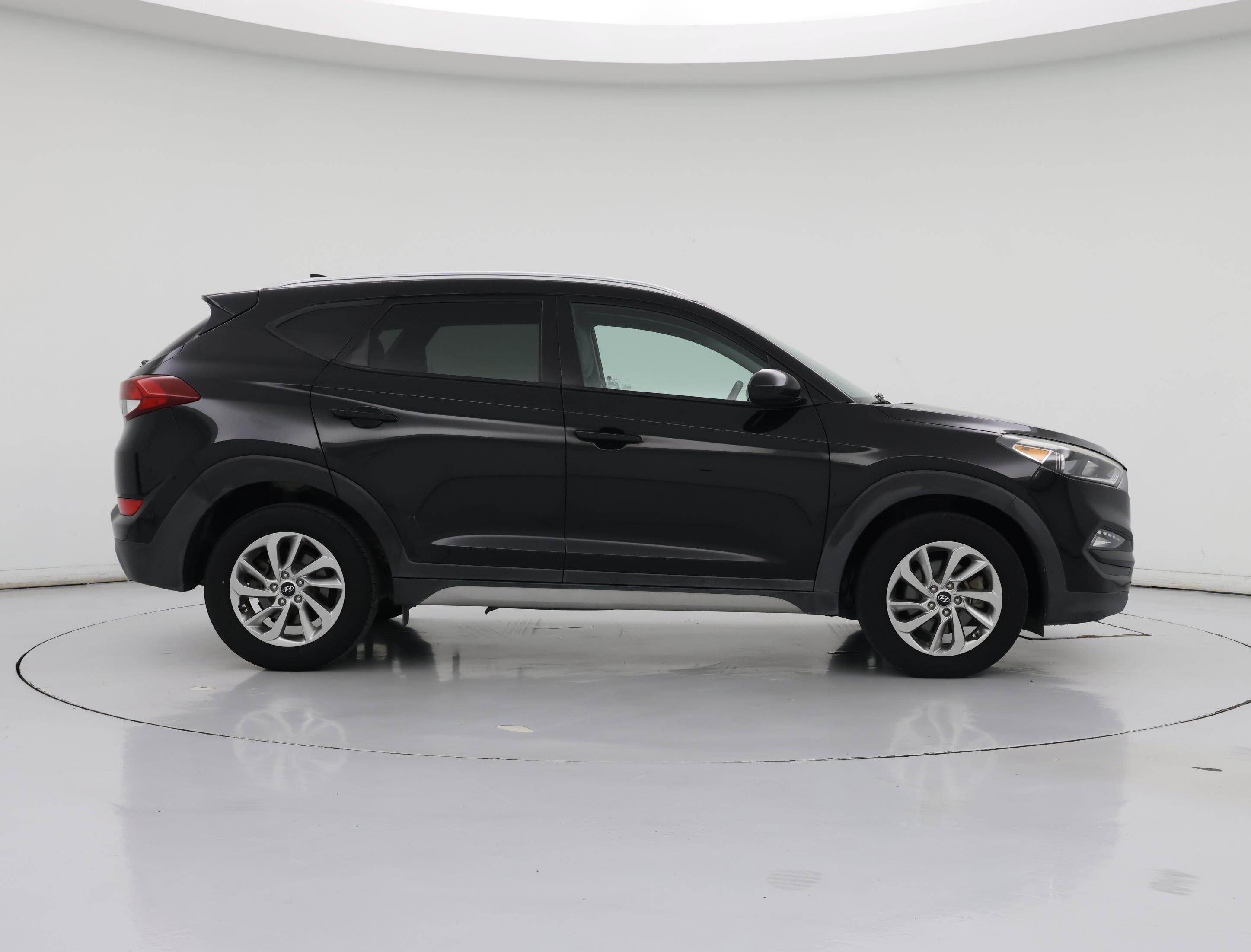 Thumbnail: 2018 Hyundai Tucson - 7