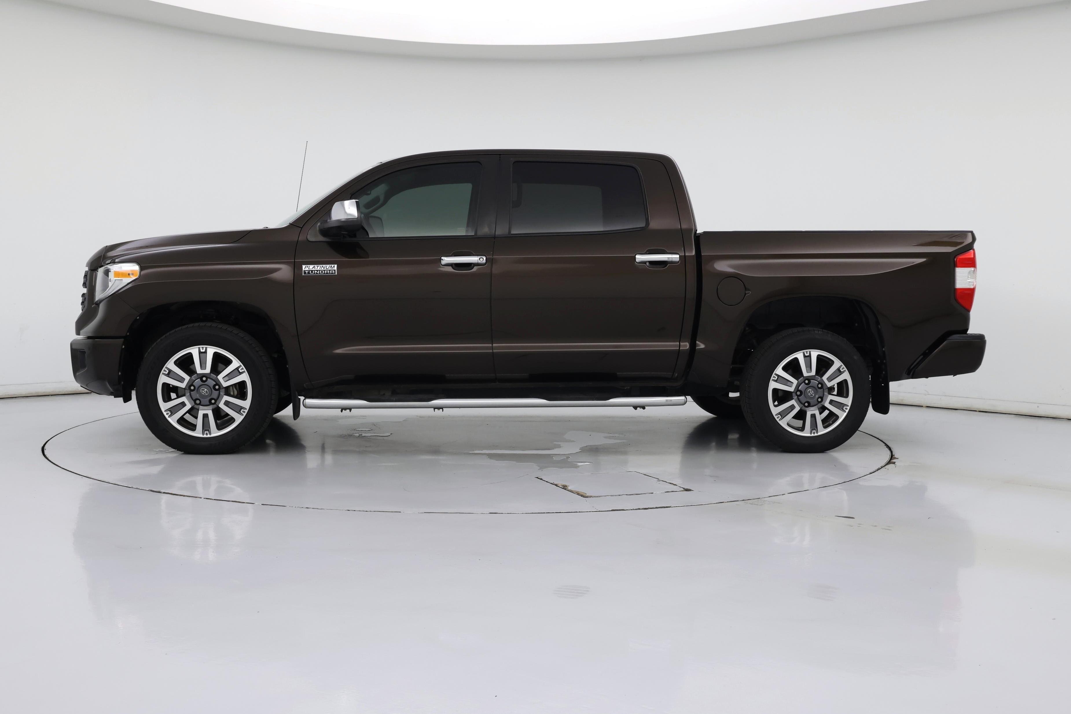 Thumbnail: 2019 Toyota Tundra - 3