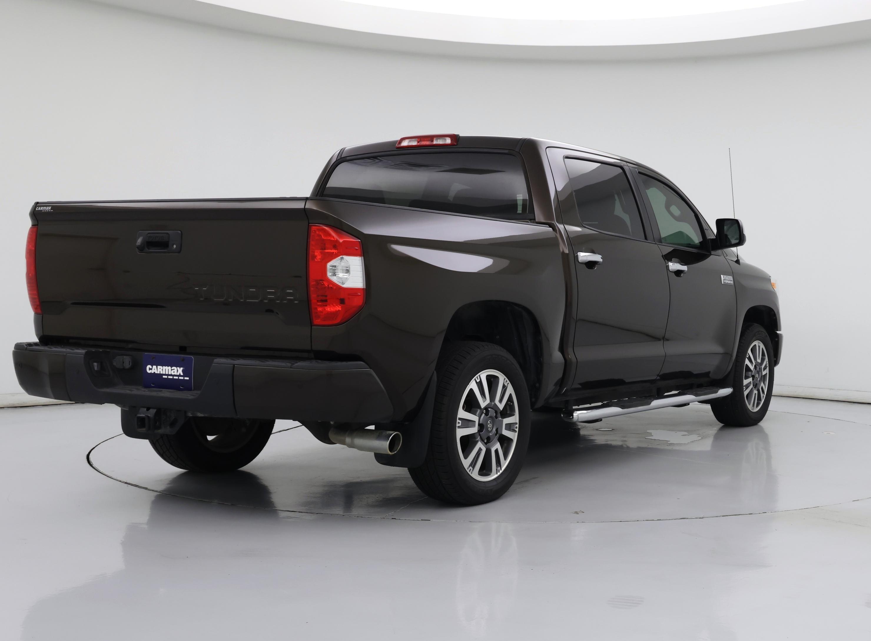 Thumbnail: 2019 Toyota Tundra - 8