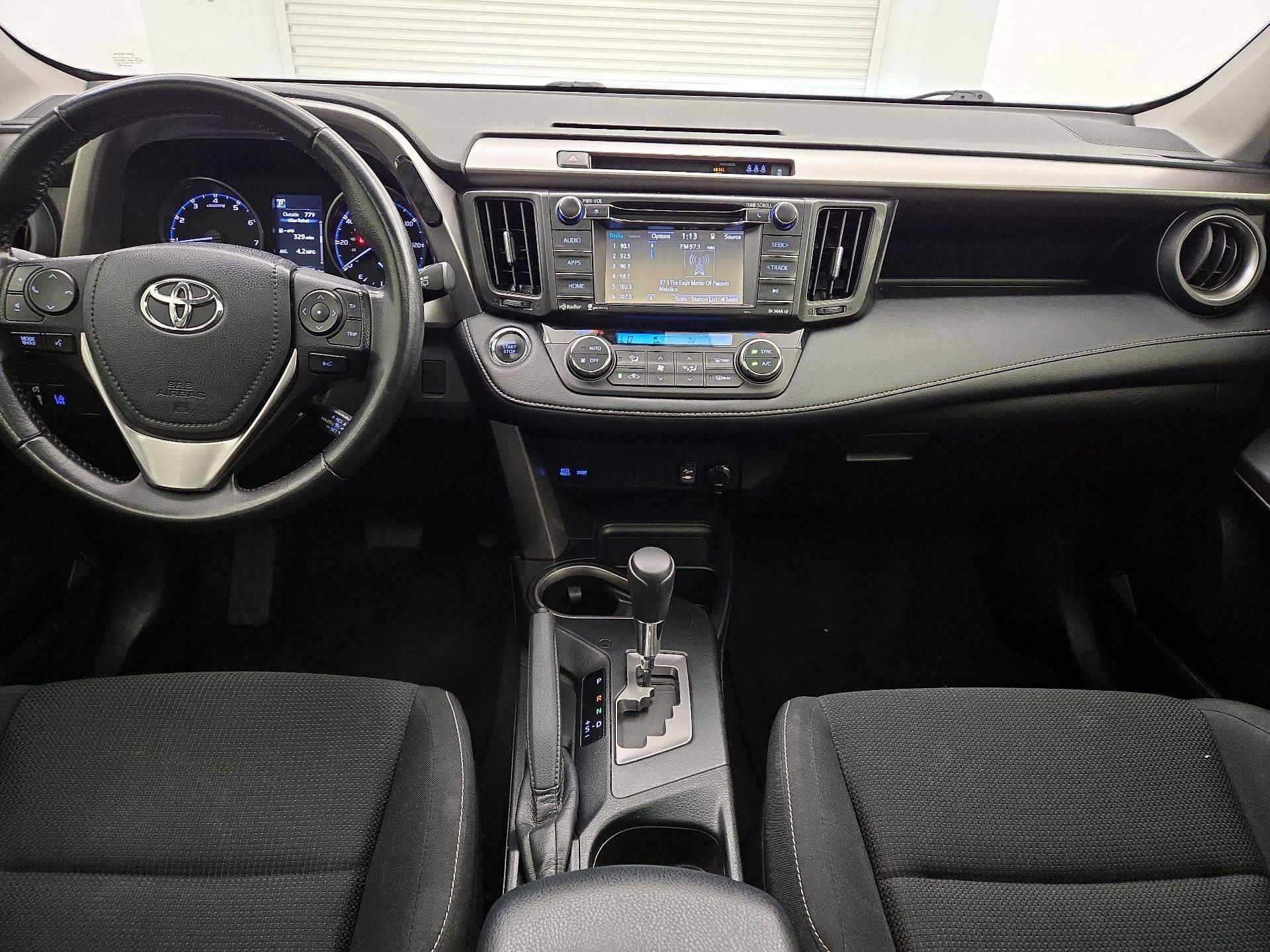 Thumbnail: 2018 Toyota RAV4 - 9