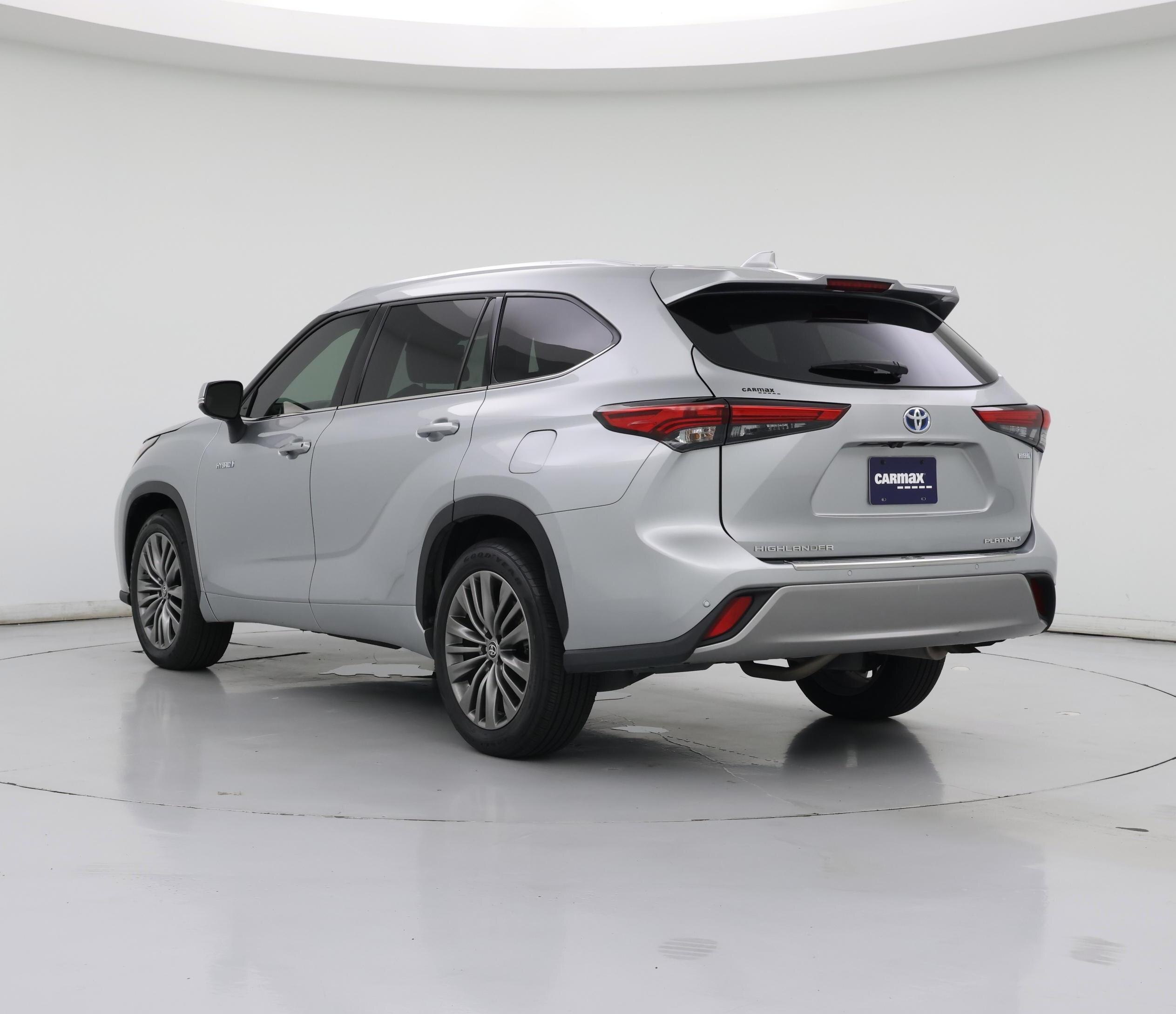 Thumbnail: 2021 Toyota Highlander - 2