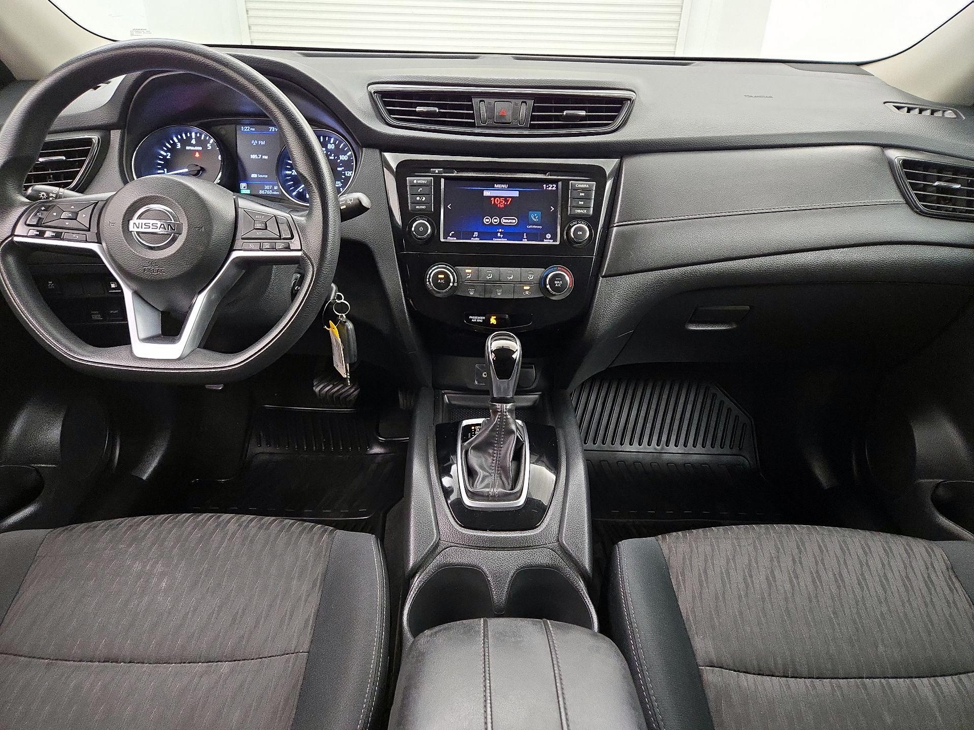 Thumbnail: 2018 Nissan Rogue - 9