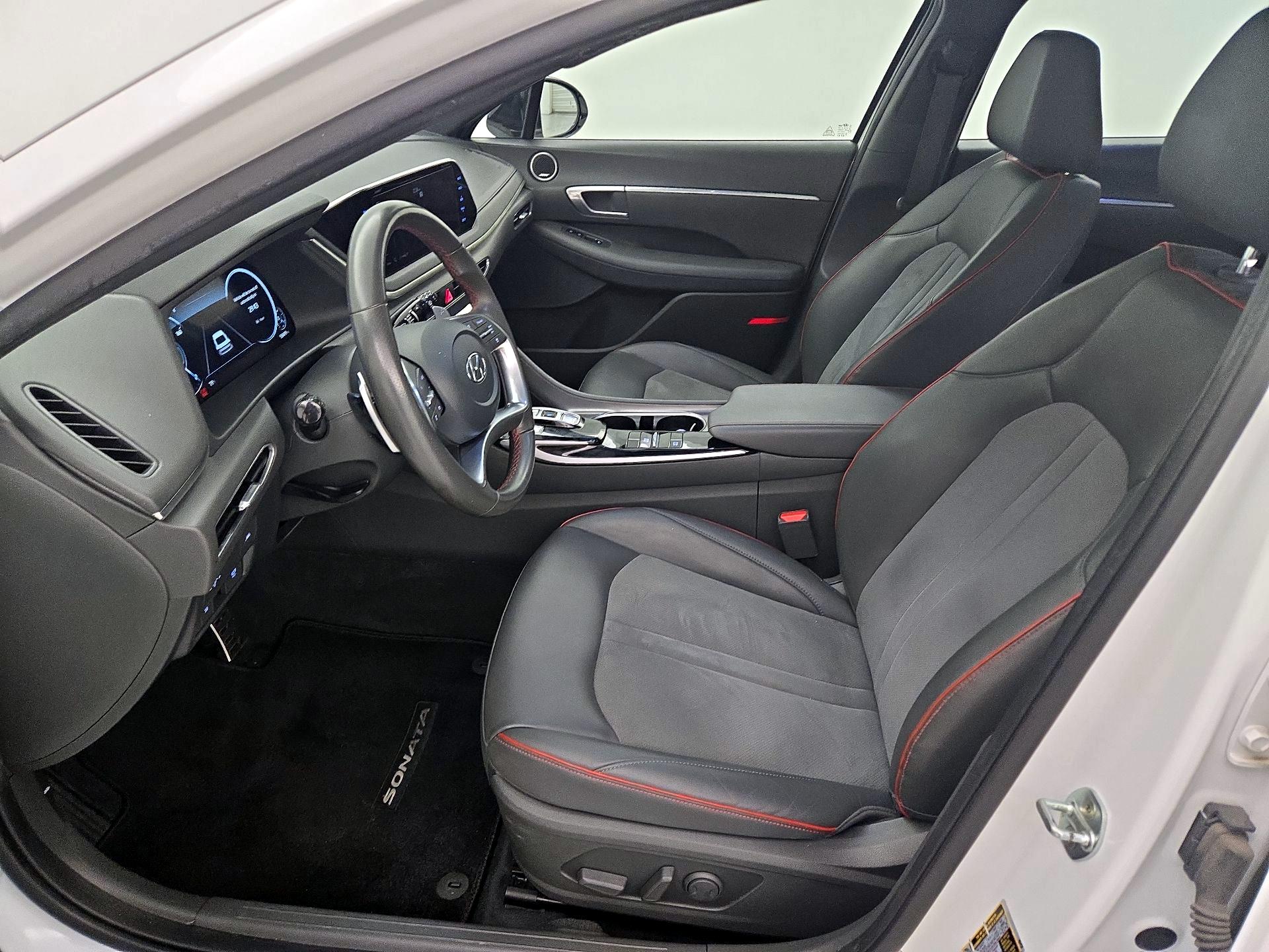 Thumbnail: 2022 Hyundai Sonata - 11