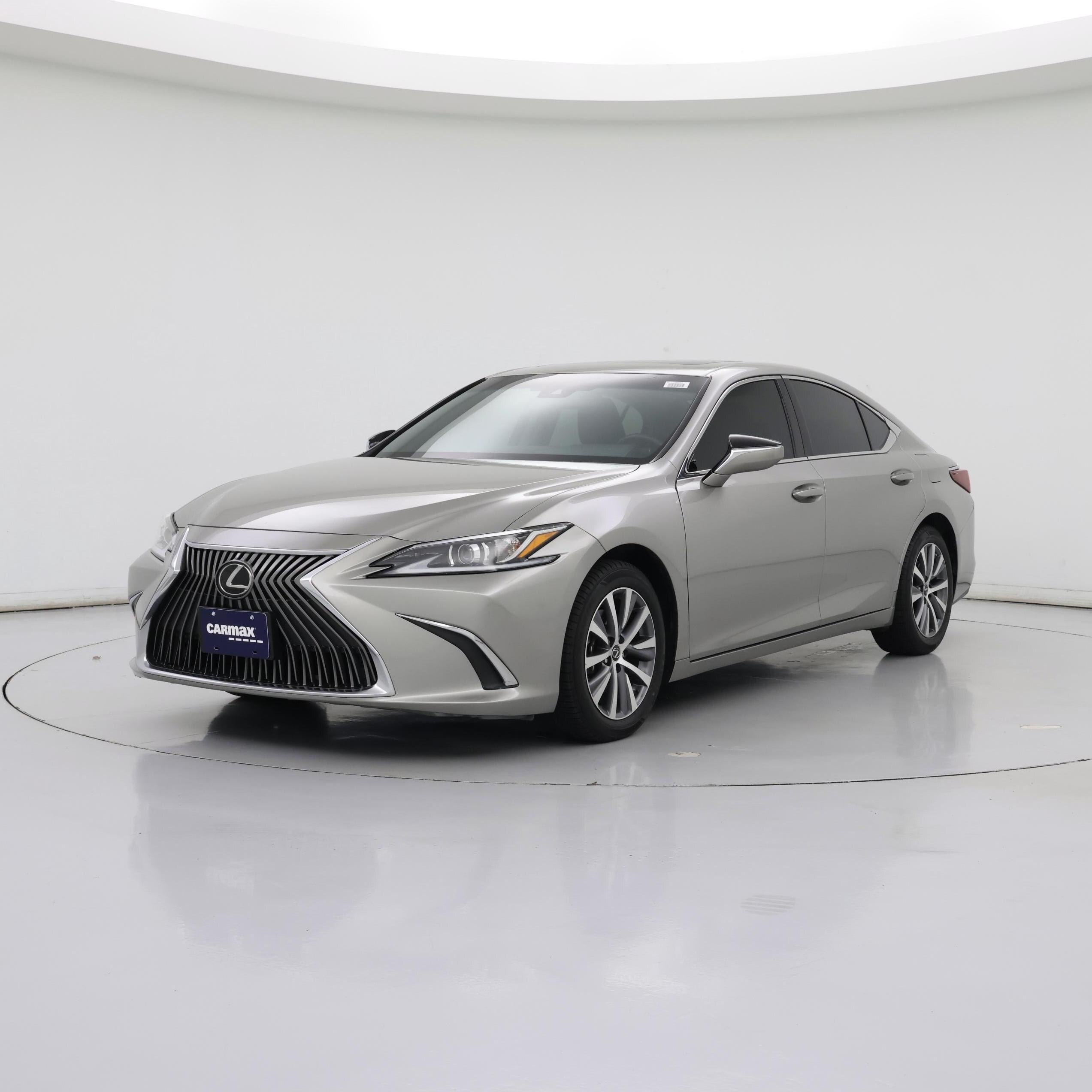 Thumbnail: 2020 Lexus ES - 4