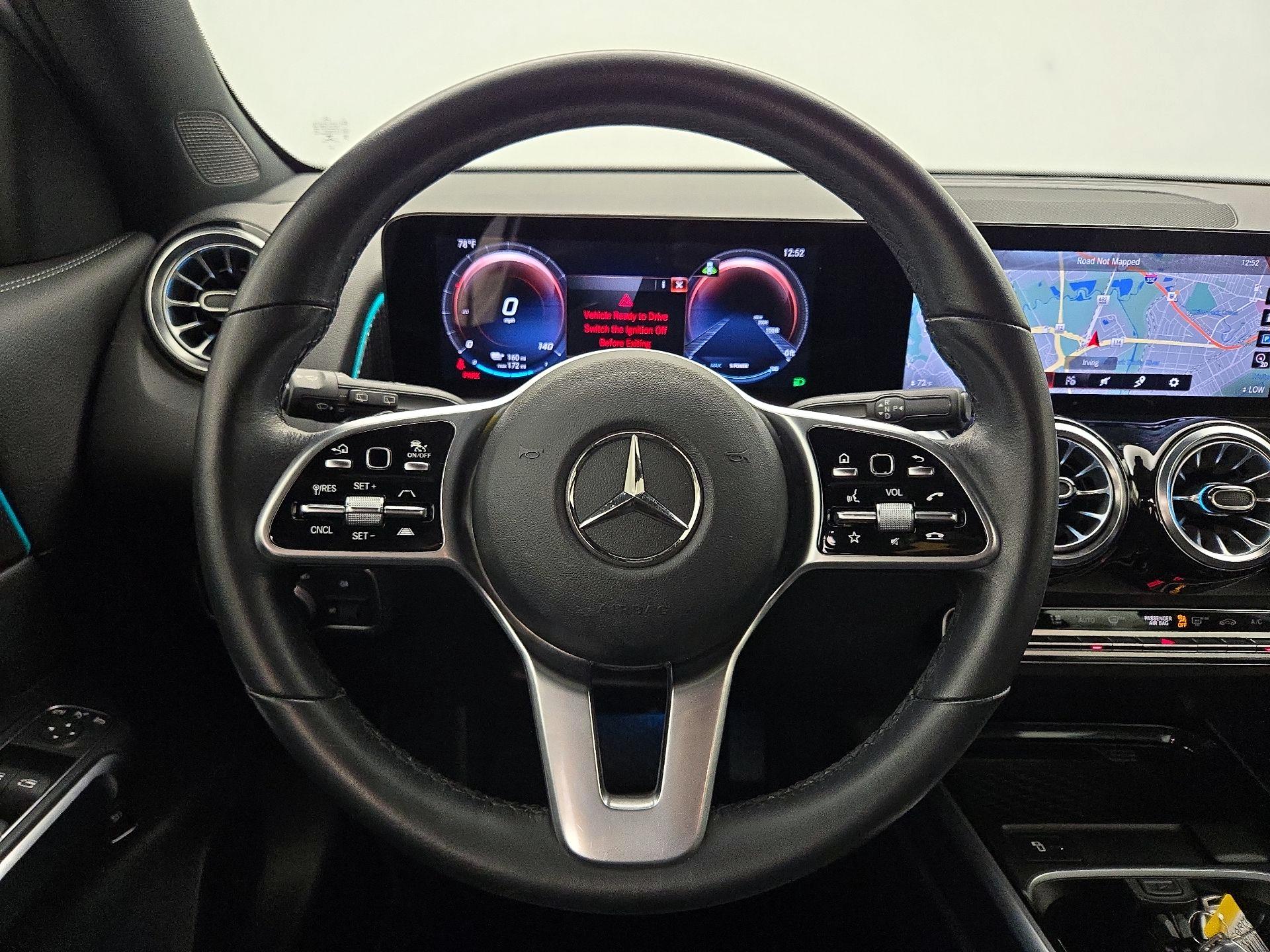 Thumbnail: 2022 Mercedes-Benz EQB - 10