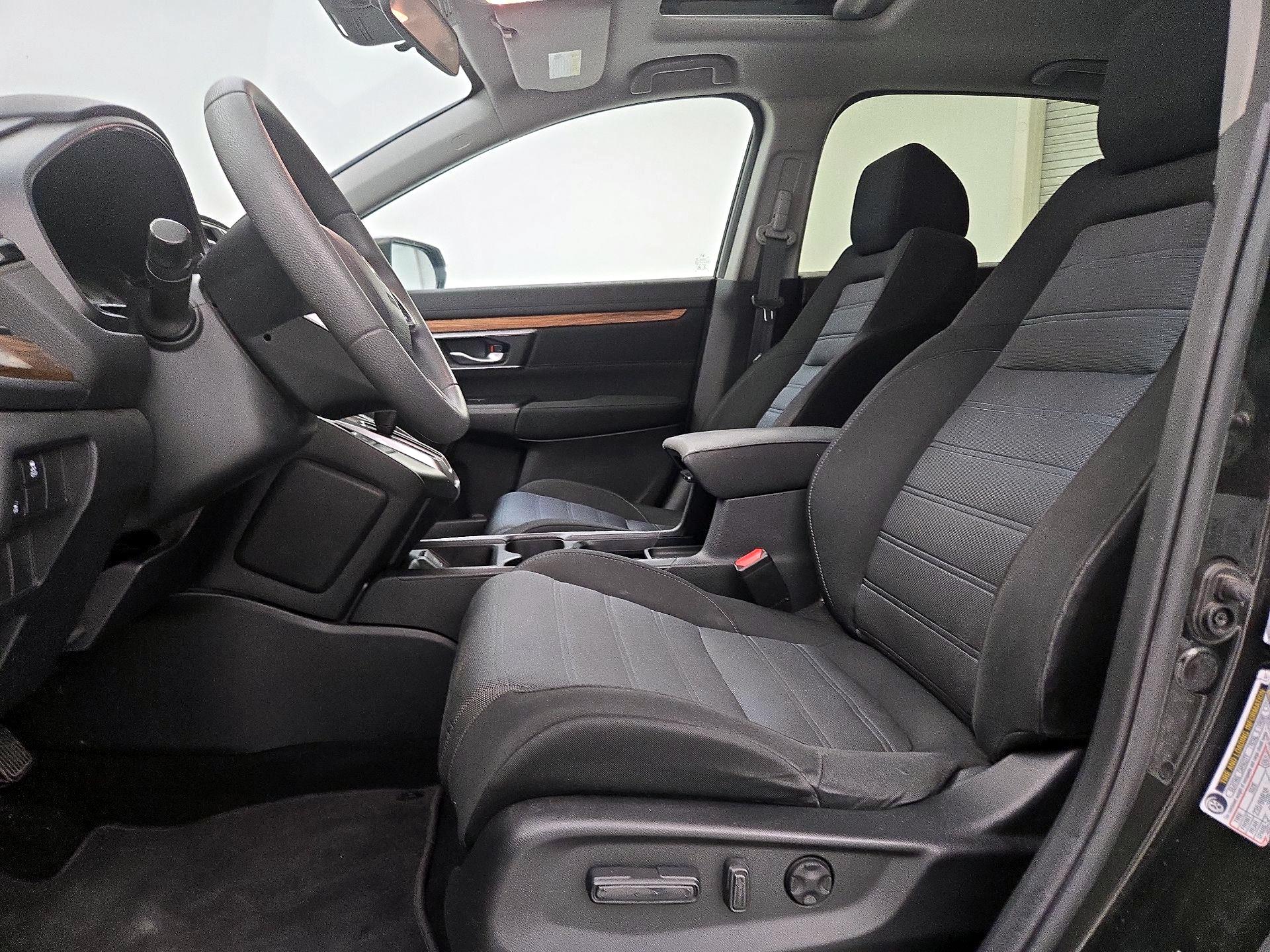 Thumbnail: 2017 Honda CR-V - 11