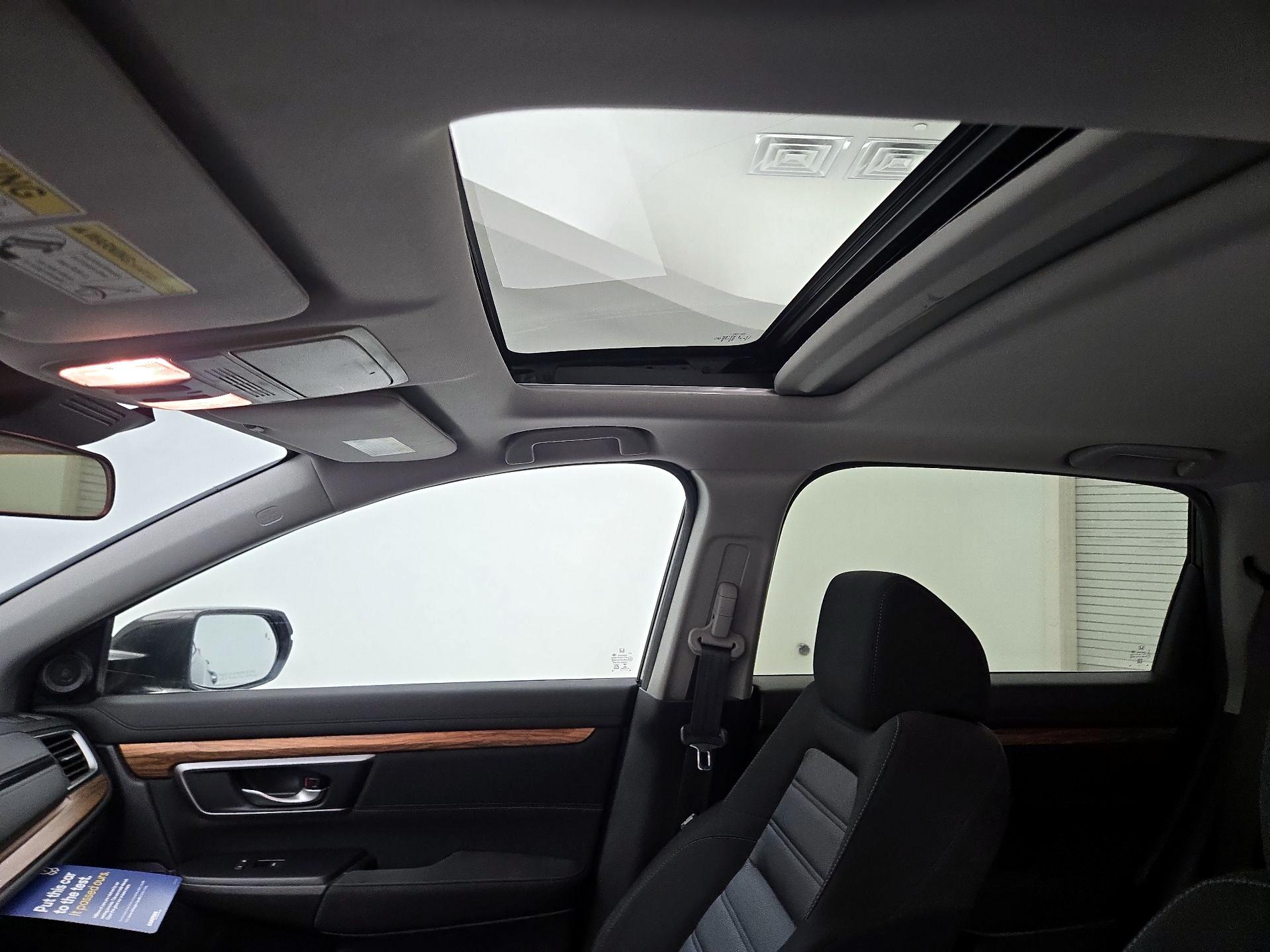 Thumbnail: 2017 Honda CR-V - 19