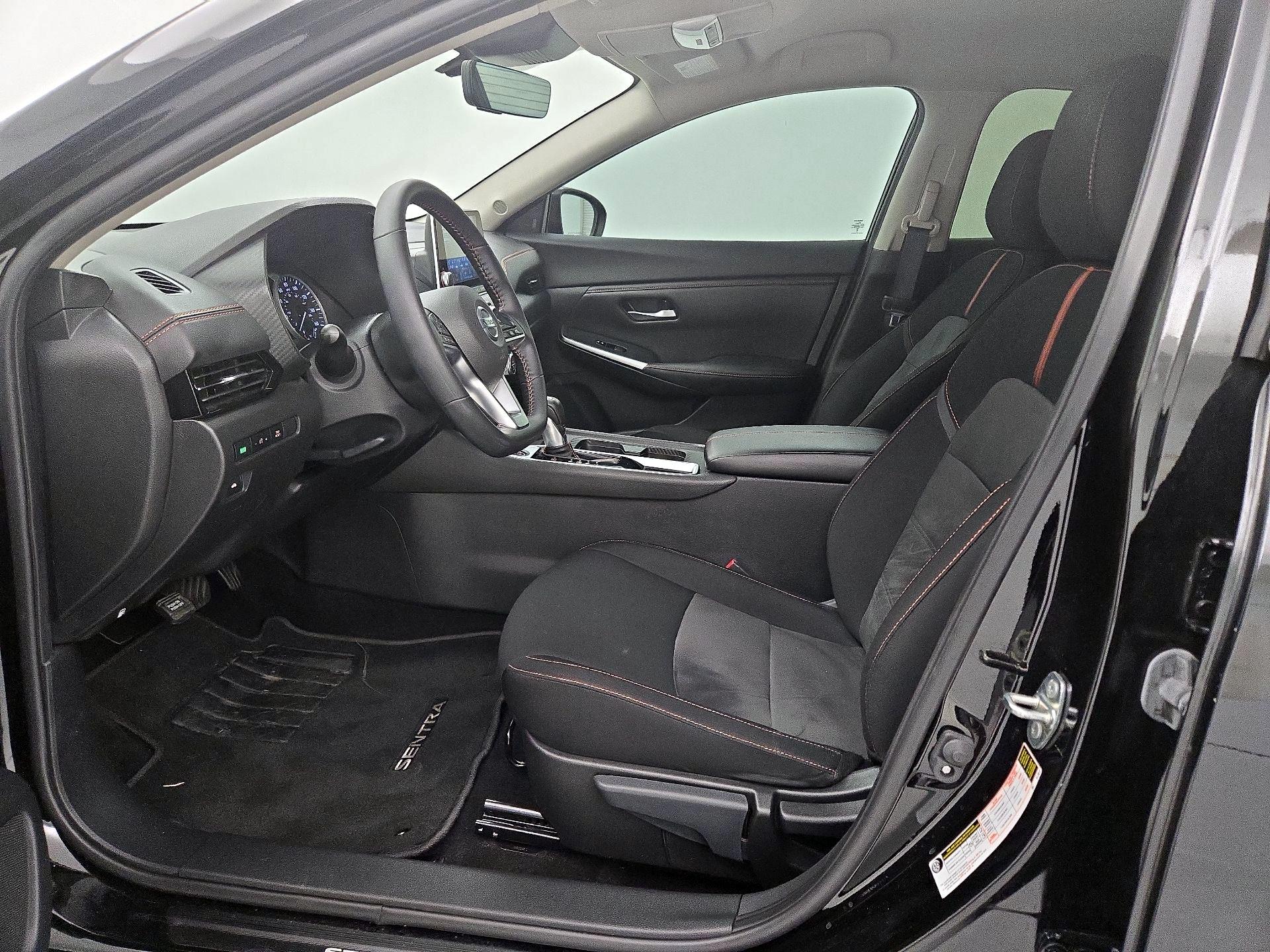 Thumbnail: 2023 Nissan Sentra - 11