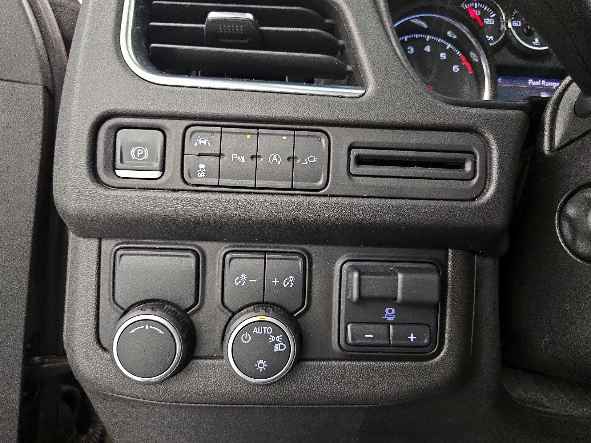 Thumbnail: 2021 Chevrolet Tahoe - 13