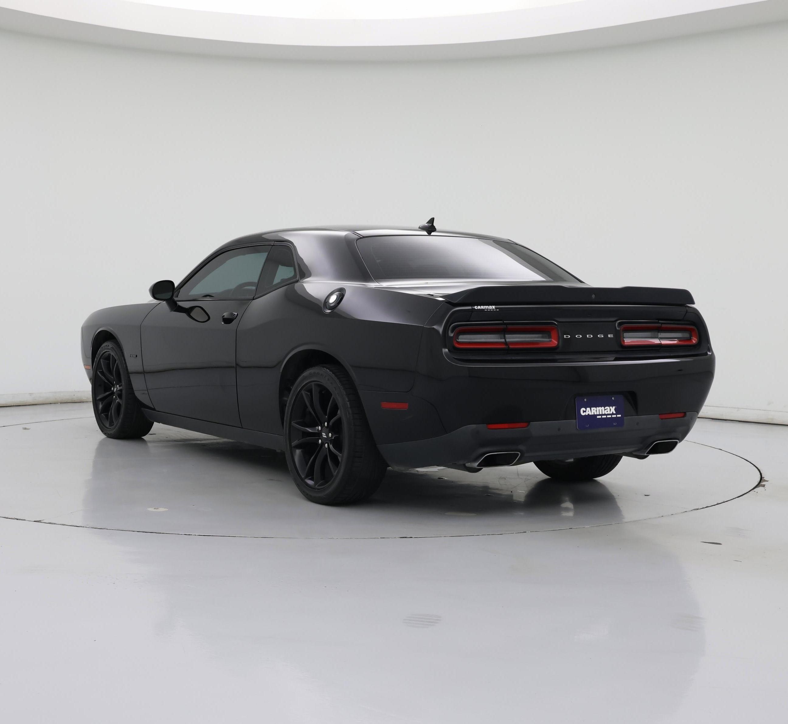 Thumbnail: 2017 Dodge Challenger - 2