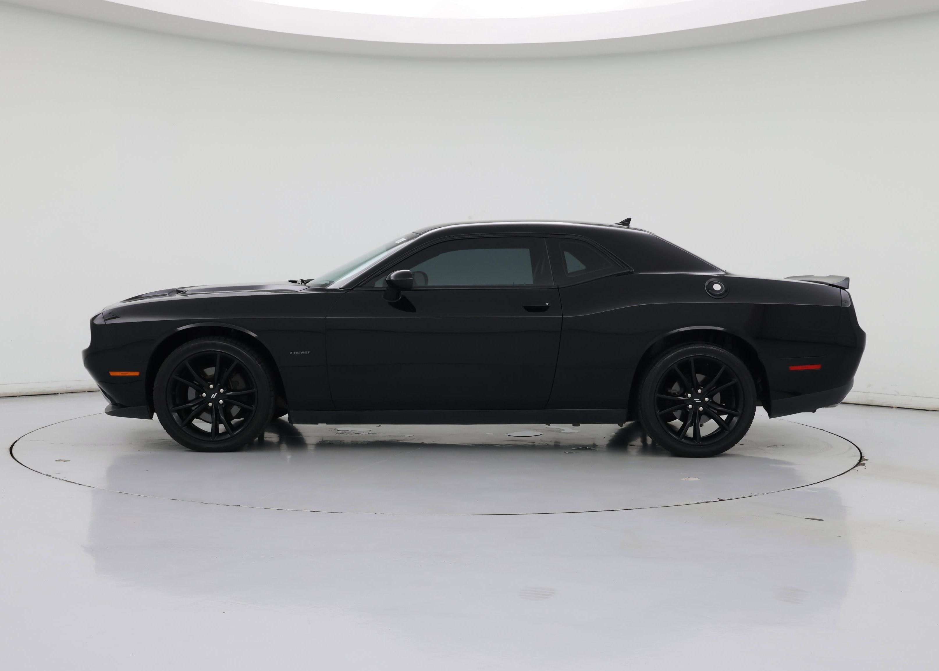 Thumbnail: 2017 Dodge Challenger - 3