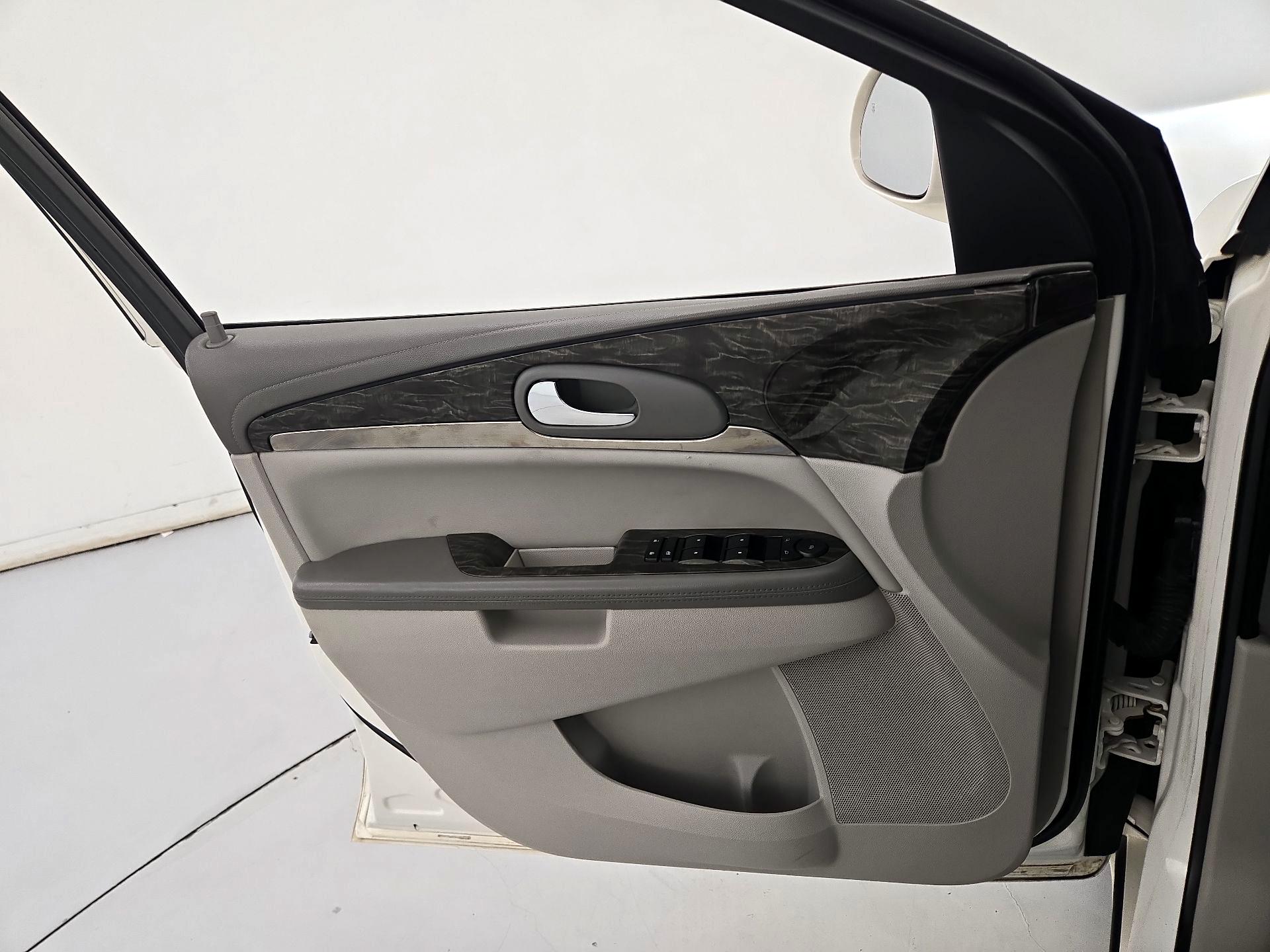 Thumbnail: 2014 Buick Enclave - 12