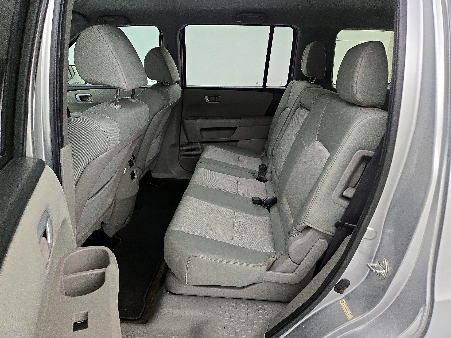 Thumbnail: 2013 Honda Pilot - 19