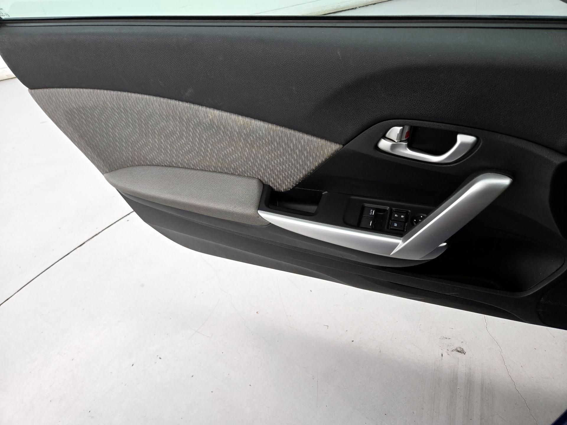 Thumbnail: 2015 Honda Civic - 12